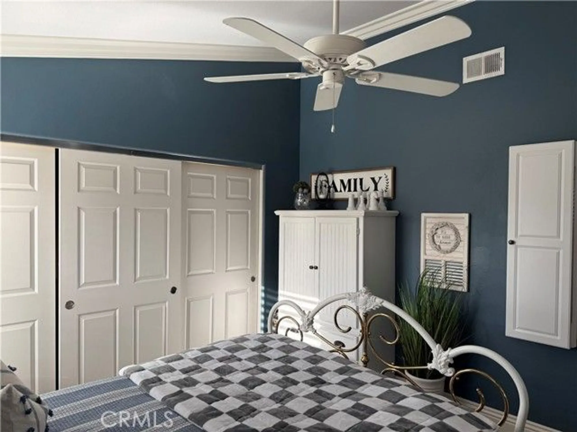 Property Slideshow image 49 of 59 | 40320 via calidad, Murrieta, CA, 92562