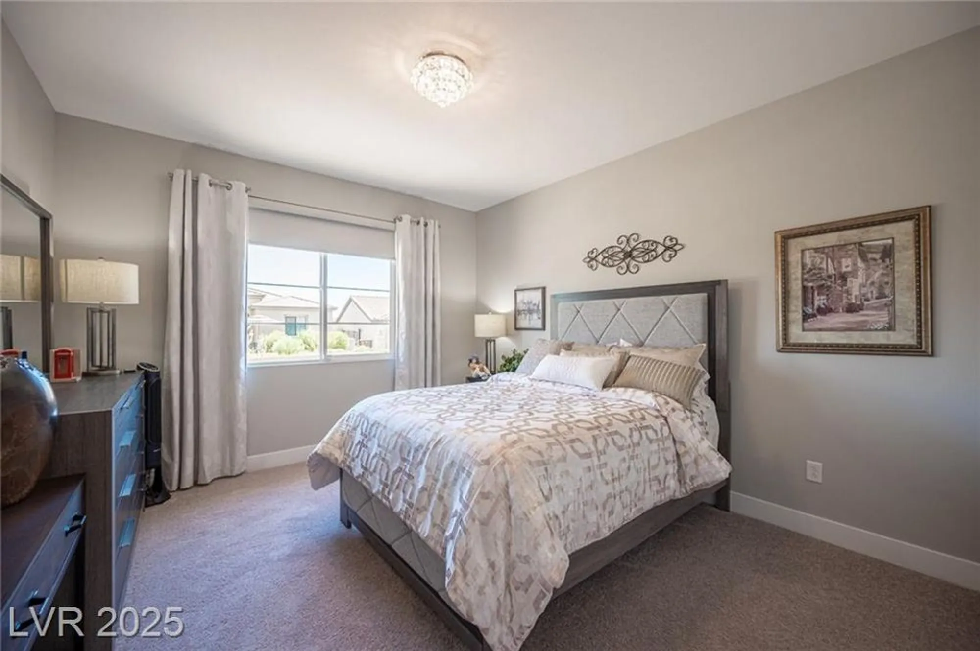 Property Slideshow image 40 of 55 | 35 cliffwater st, Henderson, NV, 89011