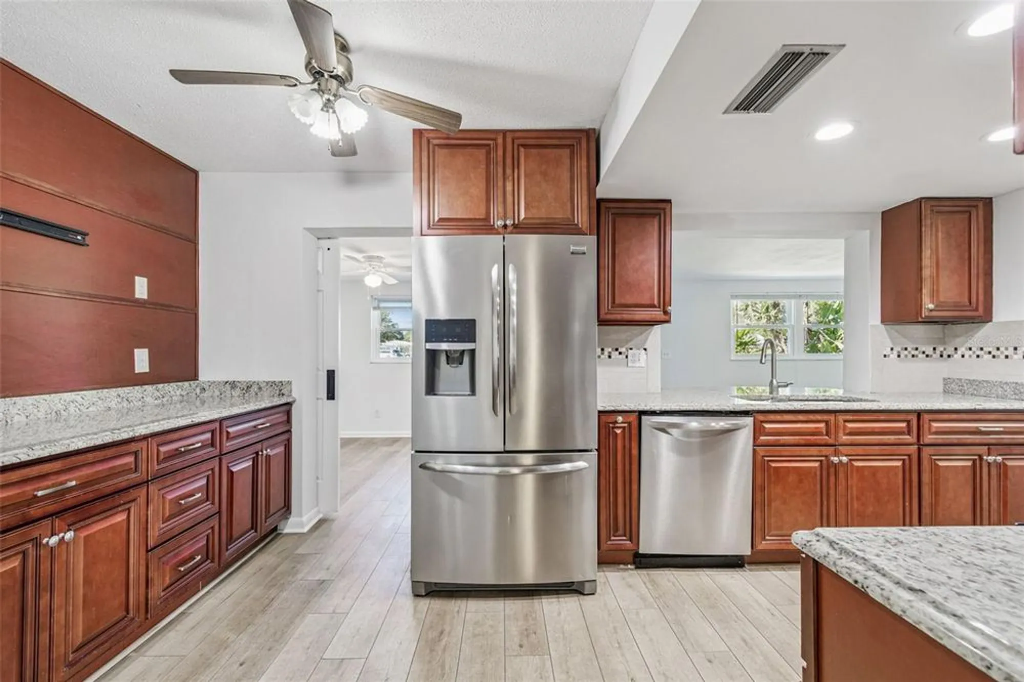 Property Slideshow image 7 of 42 | 9500 mainlands blvd w # 1-a, Pinellas Park, FL, 33782