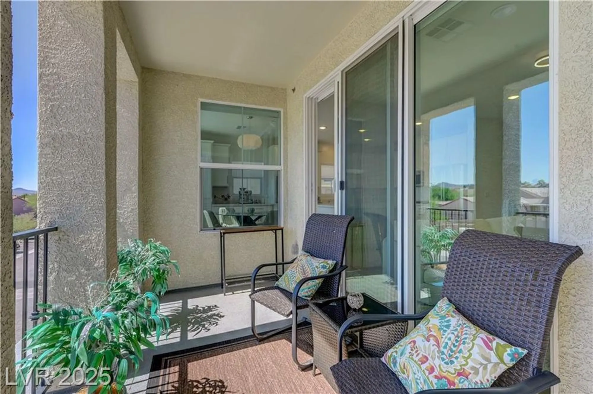 Property Slideshow image 3 of 35 | 2555 hampton rd 8202, Henderson, NV, 89052