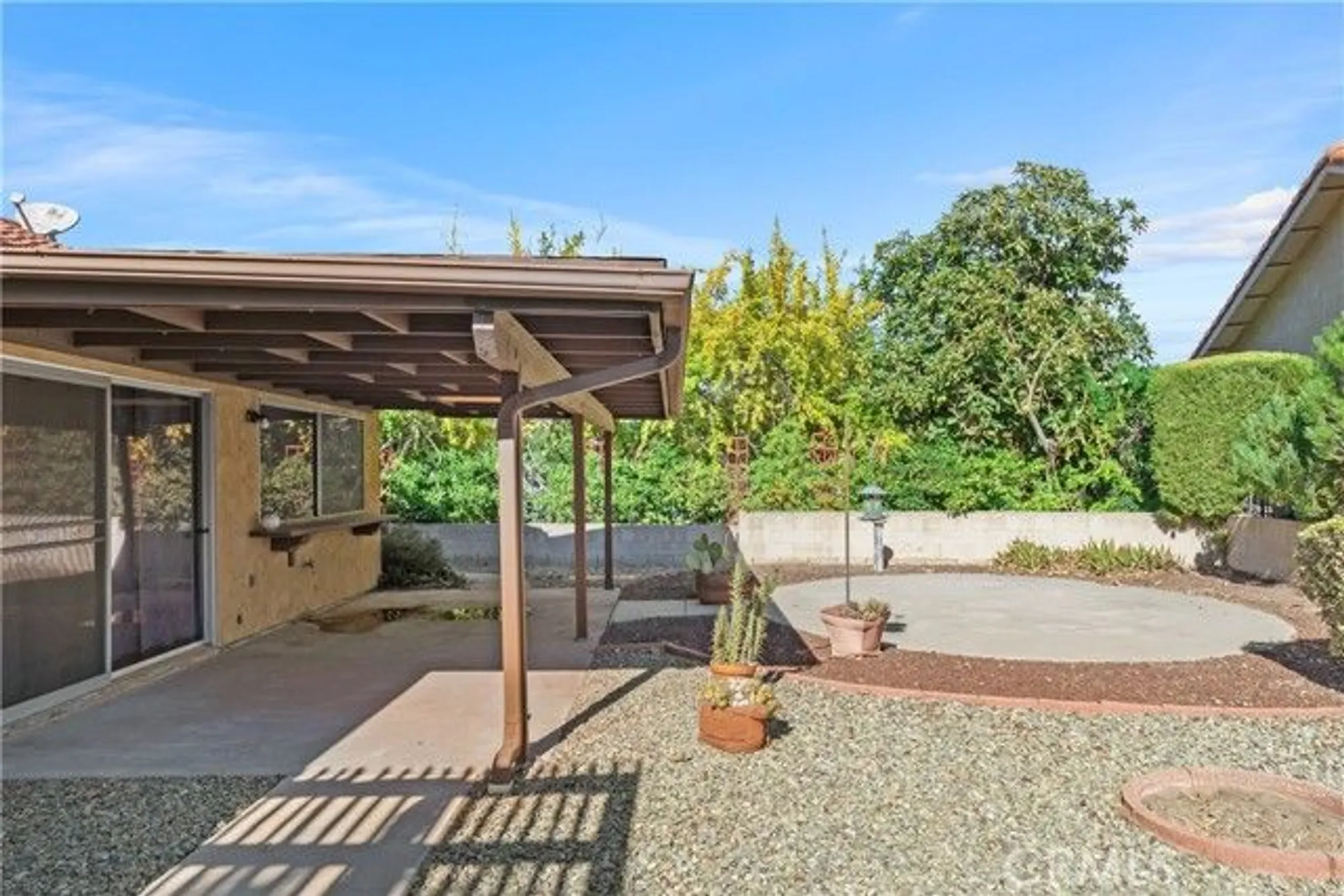 Property Slideshow image 28 of 32 | 1150 lemon gum ln, Hemet, CA, 92545