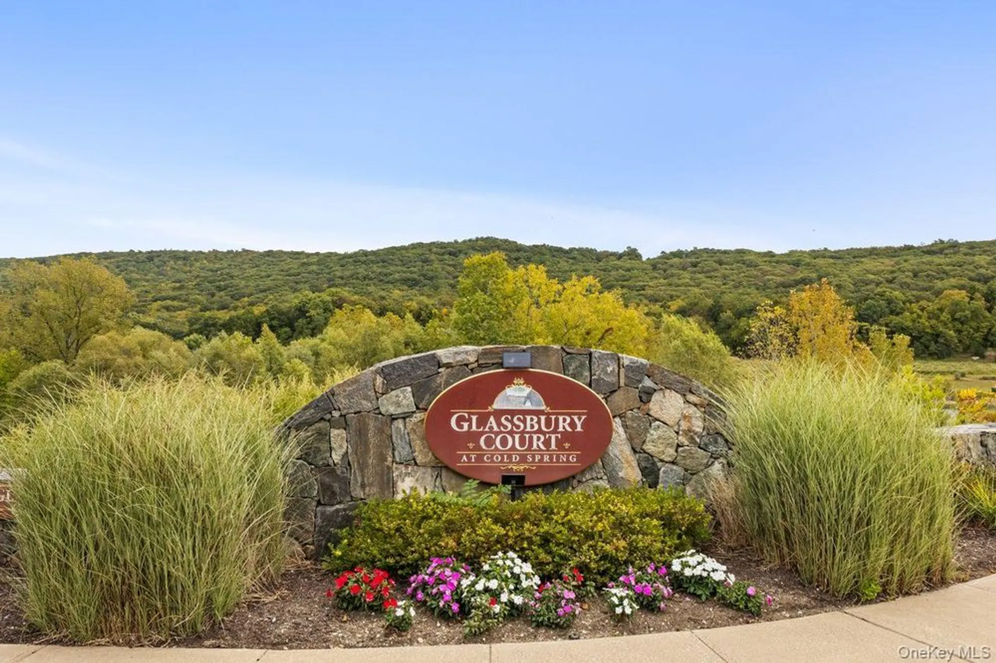 Property Slideshow image 1 of 40 | 43 yesterday dr, Cold Spring, NY, 10516