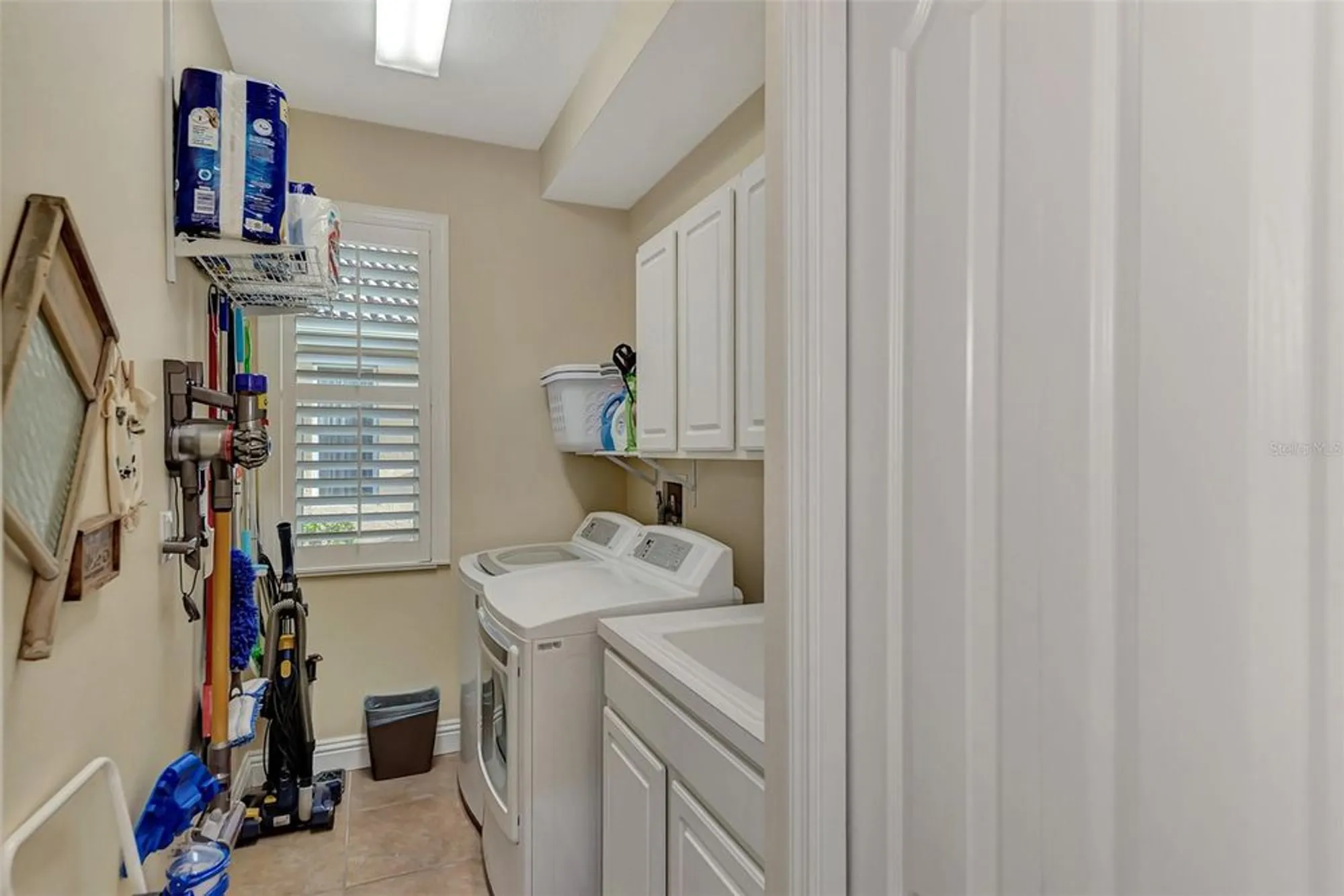Property Slideshow image 54 of 73 | 1221 creek nine dr, North Port, FL, 34291