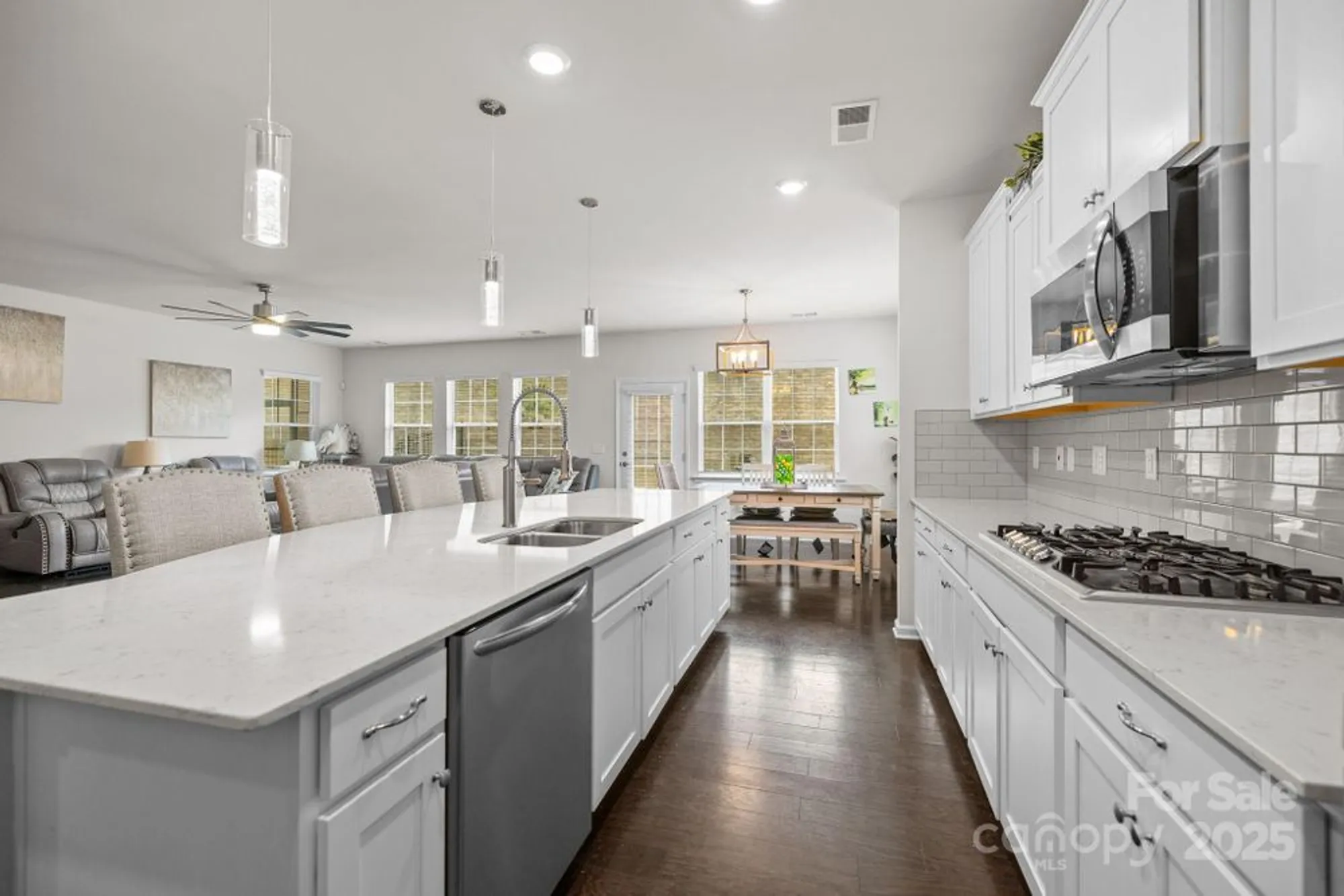 Property Slideshow image 12 of 25 | 16812 lookout landing ln, Charlotte, NC, 28278