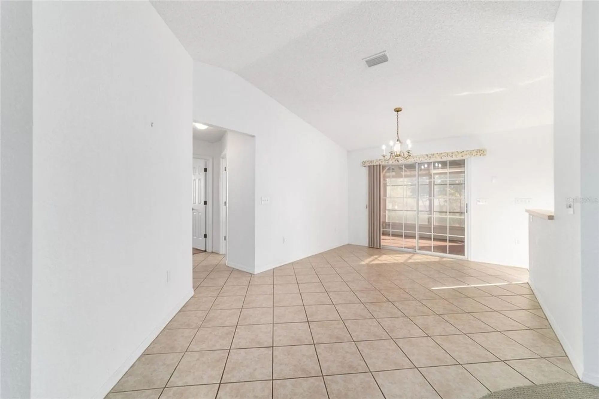 Property Slideshow image 14 of 55 | 8152 sw 108th loop, Ocala, FL, 34481