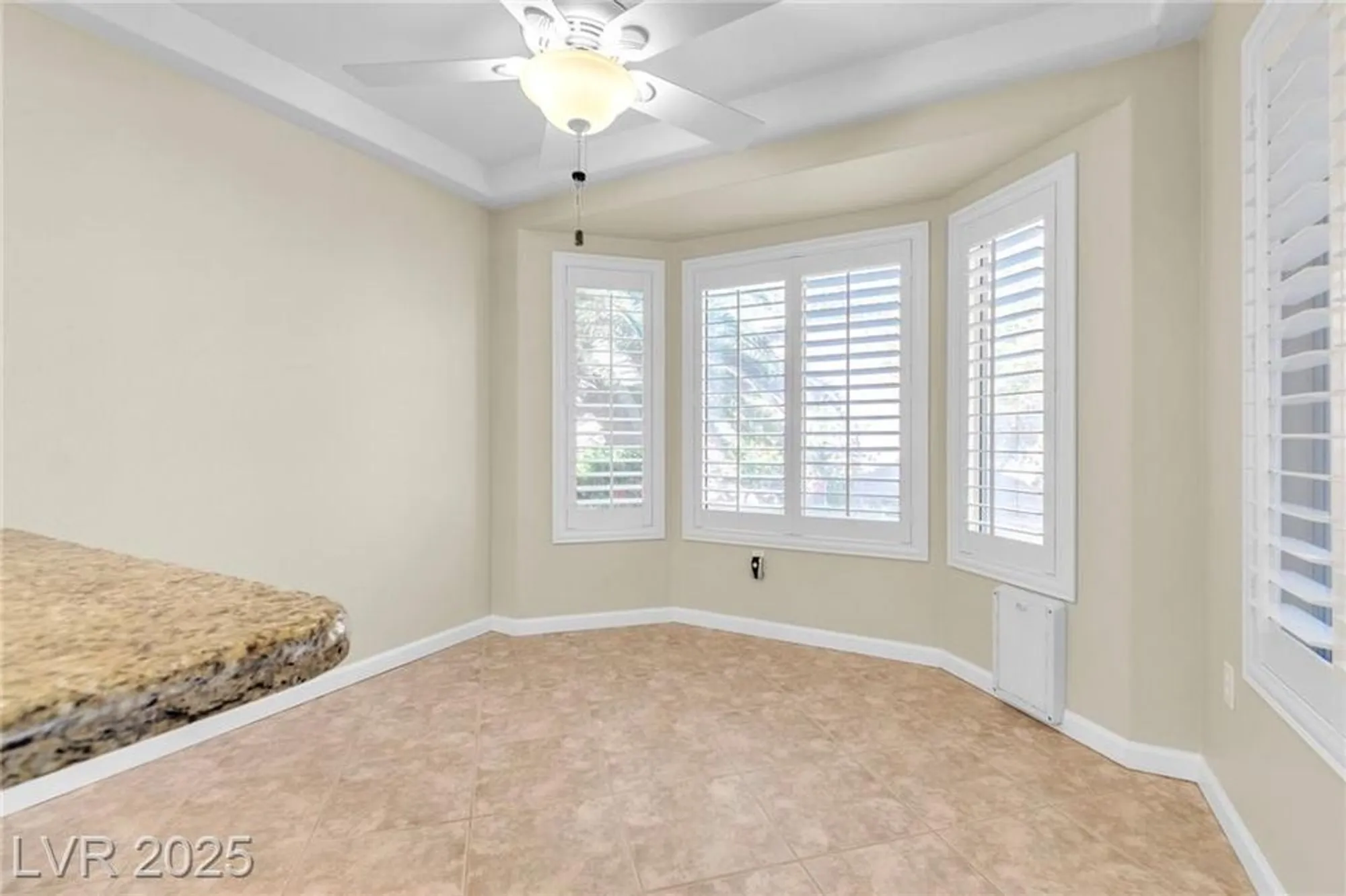 Property Slideshow image 9 of 30 | 10400 georgetown pl, Las Vegas, NV, 89134