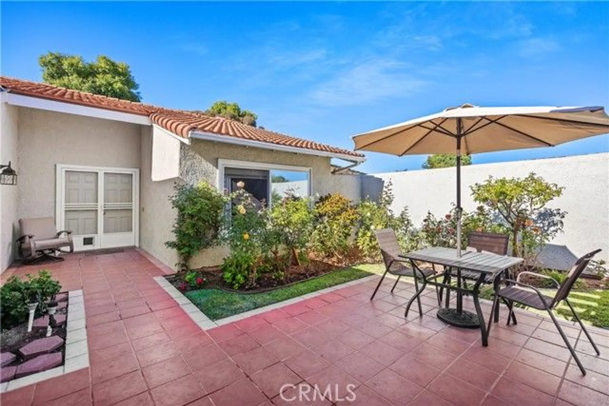 Property Slideshow image 1 of 43 | 5050 avenida del sol, Laguna Woods, CA, 92637