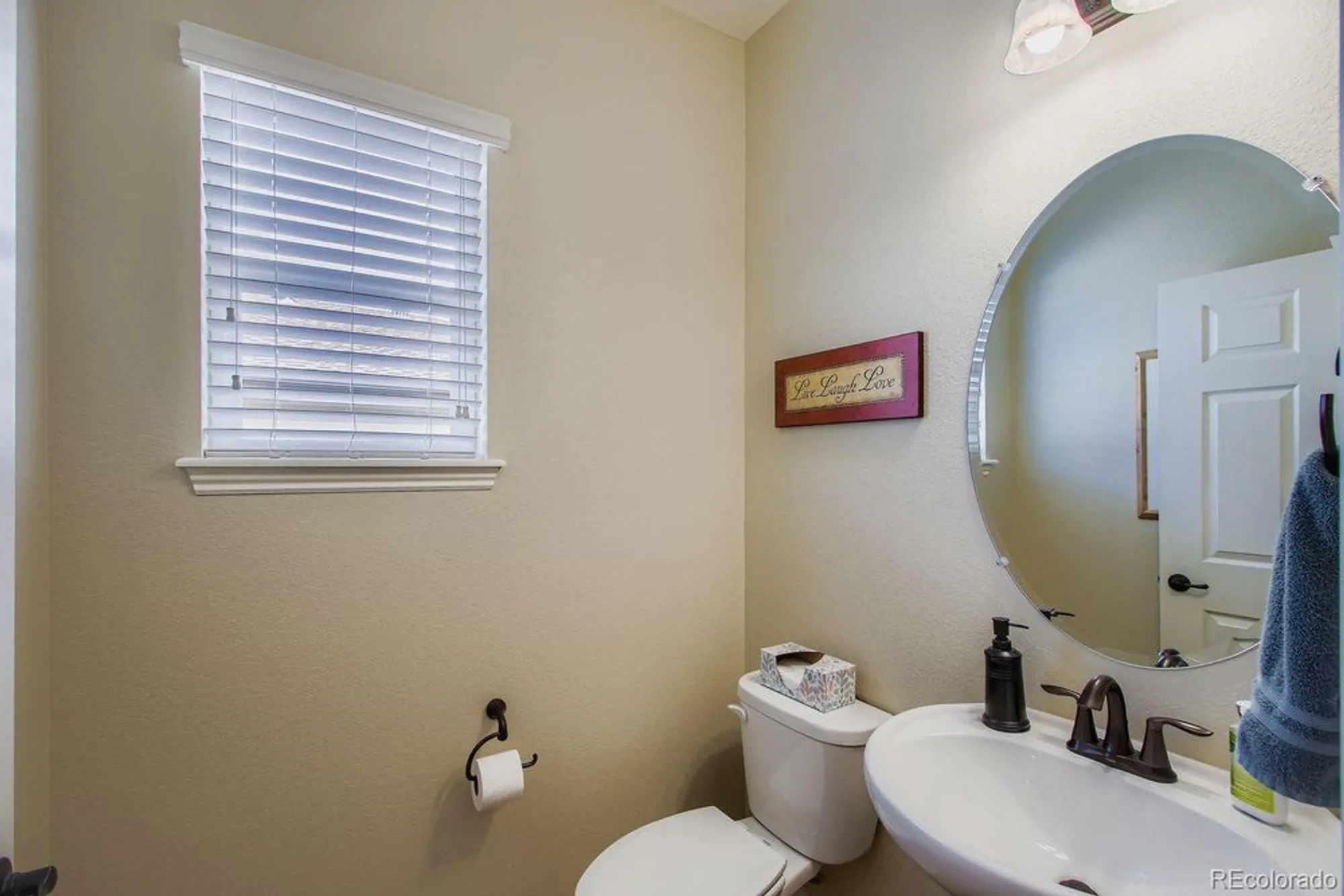 Property Slideshow image 14 of 37 | 10680 w big horn cir, Broomfield, CO, 80021