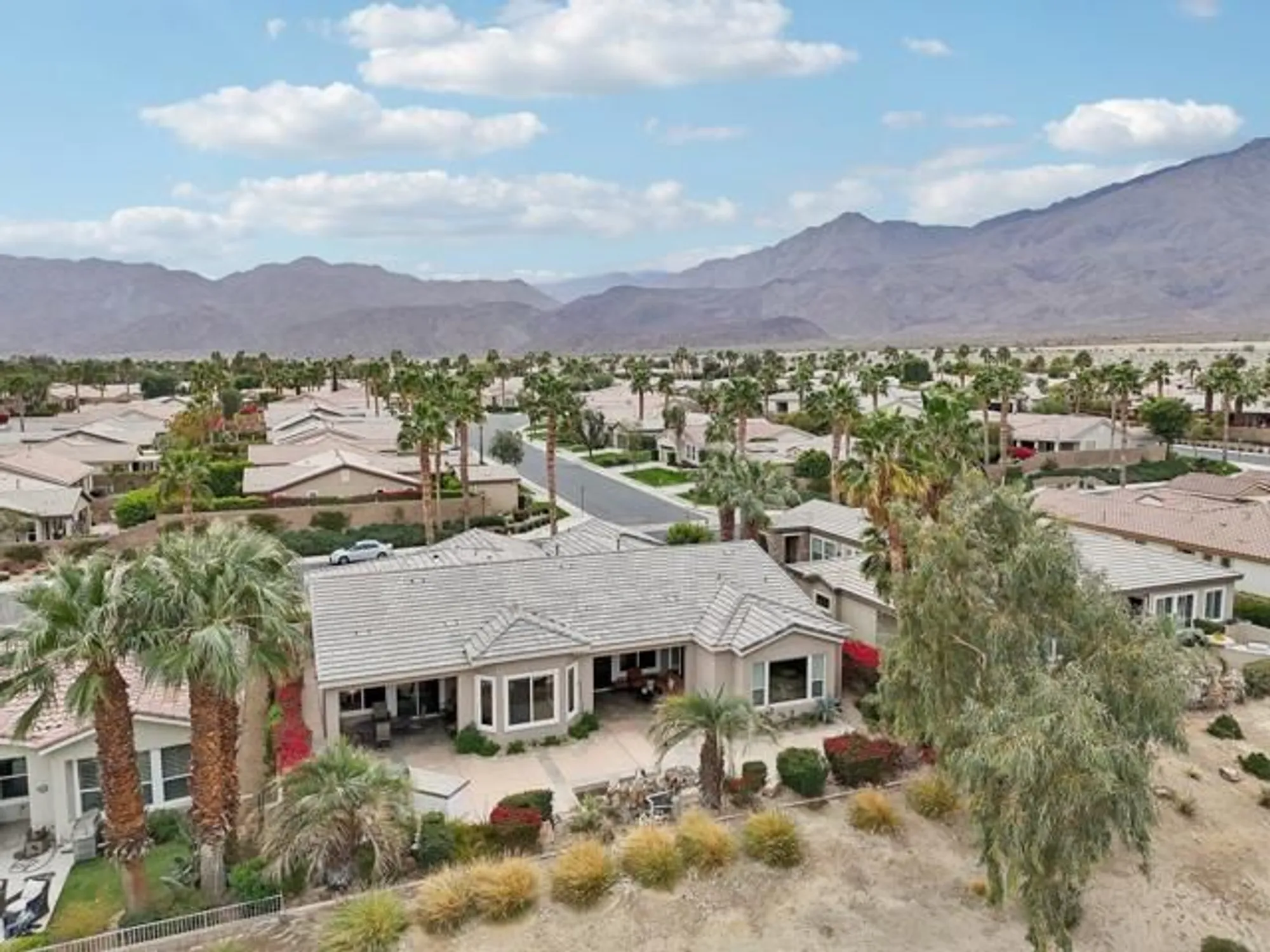 Property Slideshow image 1 of 99 | 81206 barrel cactus rd, La Quinta, CA, 92253