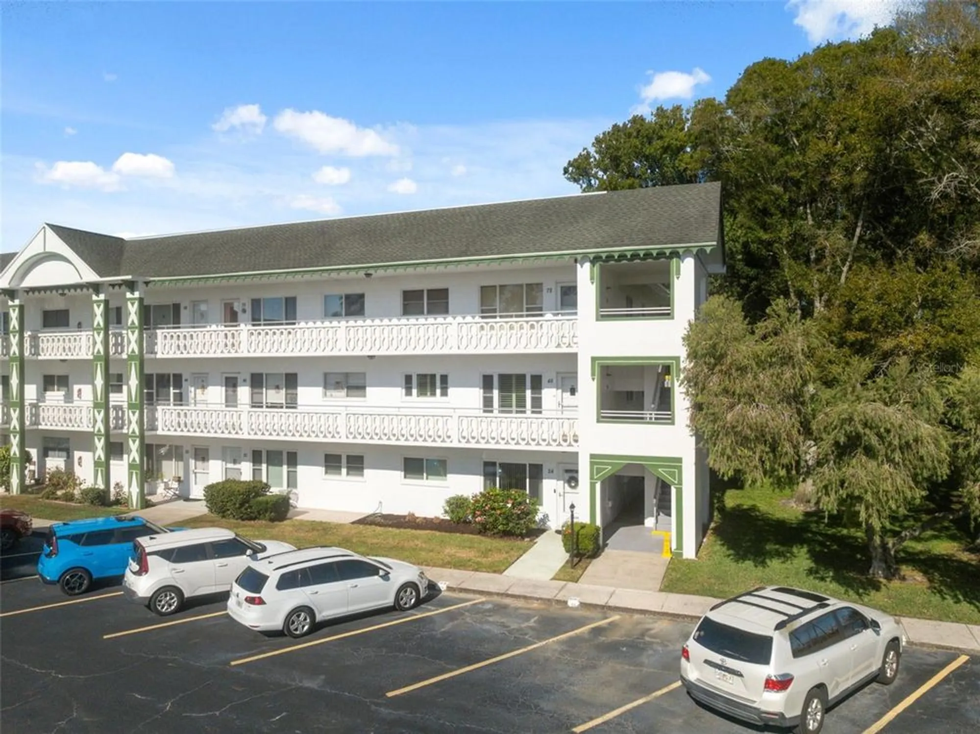 Property Slideshow image 26 of 40 | 2468 florentine way apt 48, Clearwater, FL, 33763