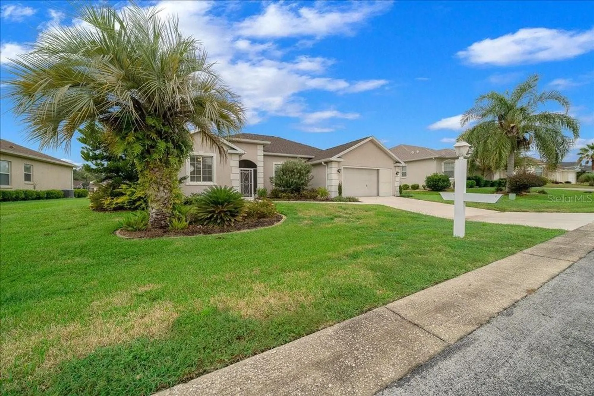 Property Slideshow image 4 of 64 | 1900 nw 57th ct, Ocala, FL, 34482