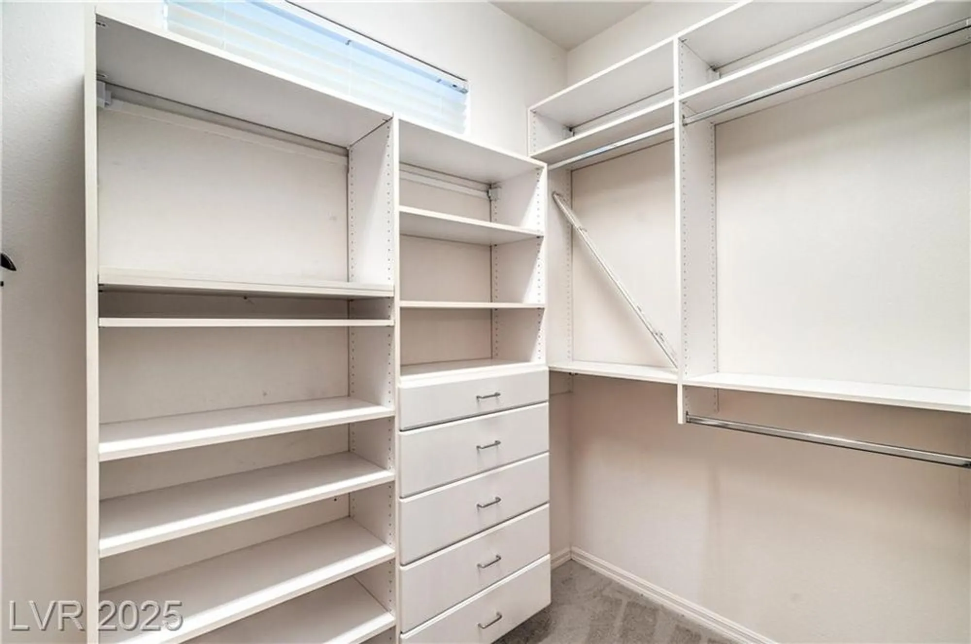 Property Slideshow image 26 of 65 | 2170 peyten park st, Henderson, NV, 89052