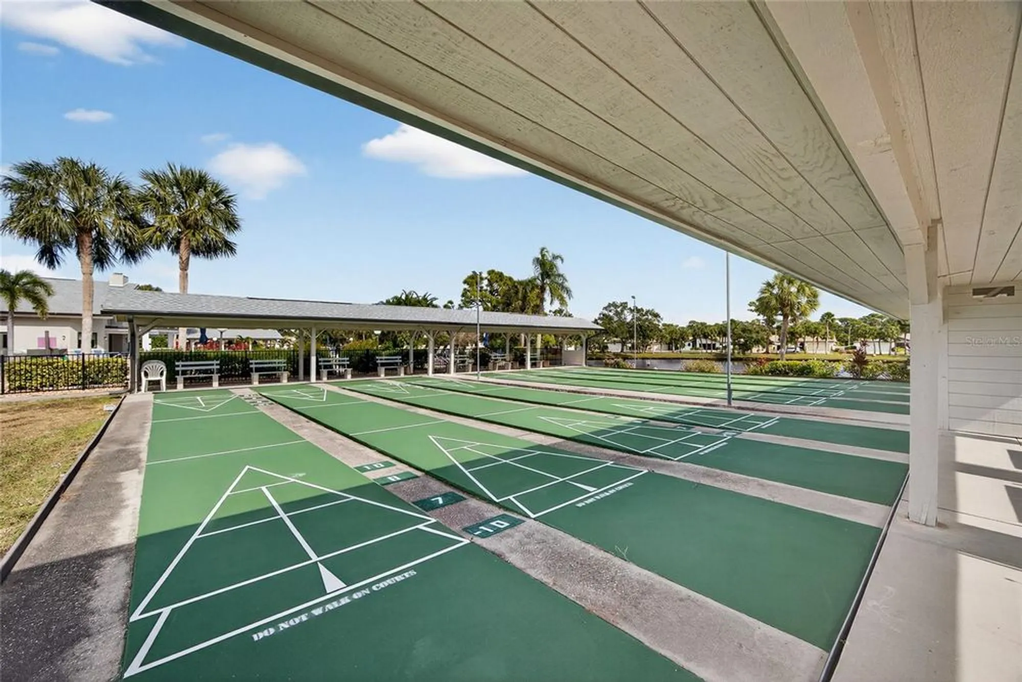 Property Slideshow image 35 of 40 | 612 chestnut ln # 100, Englewood, FL, 34223