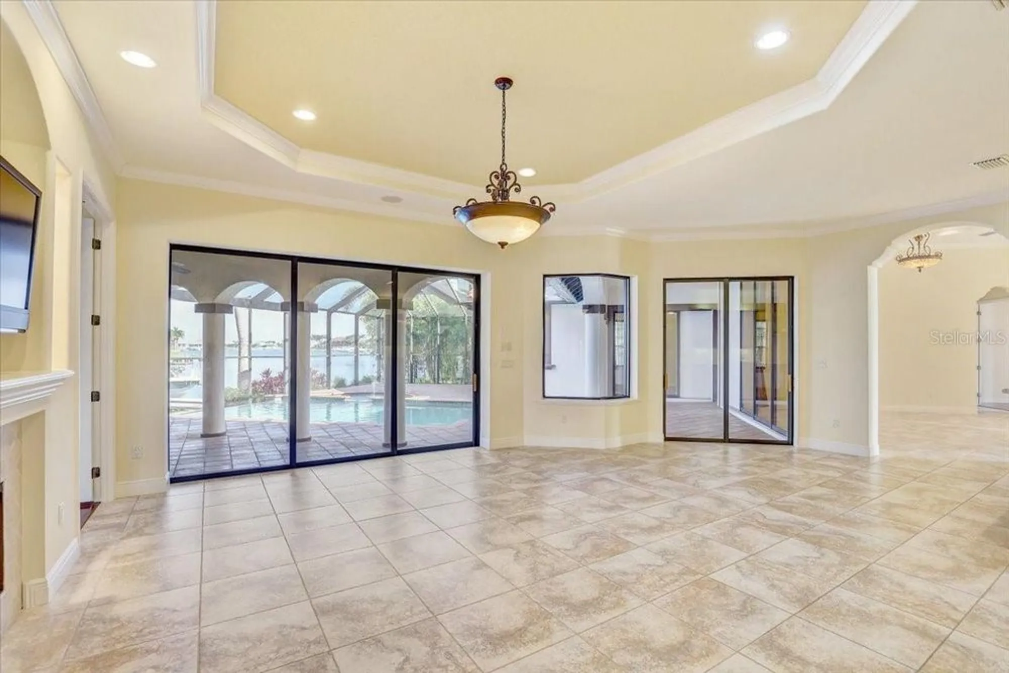 Property Slideshow image 37 of 61 | 5408 tybee island dr, Apollo Beach, FL, 33572