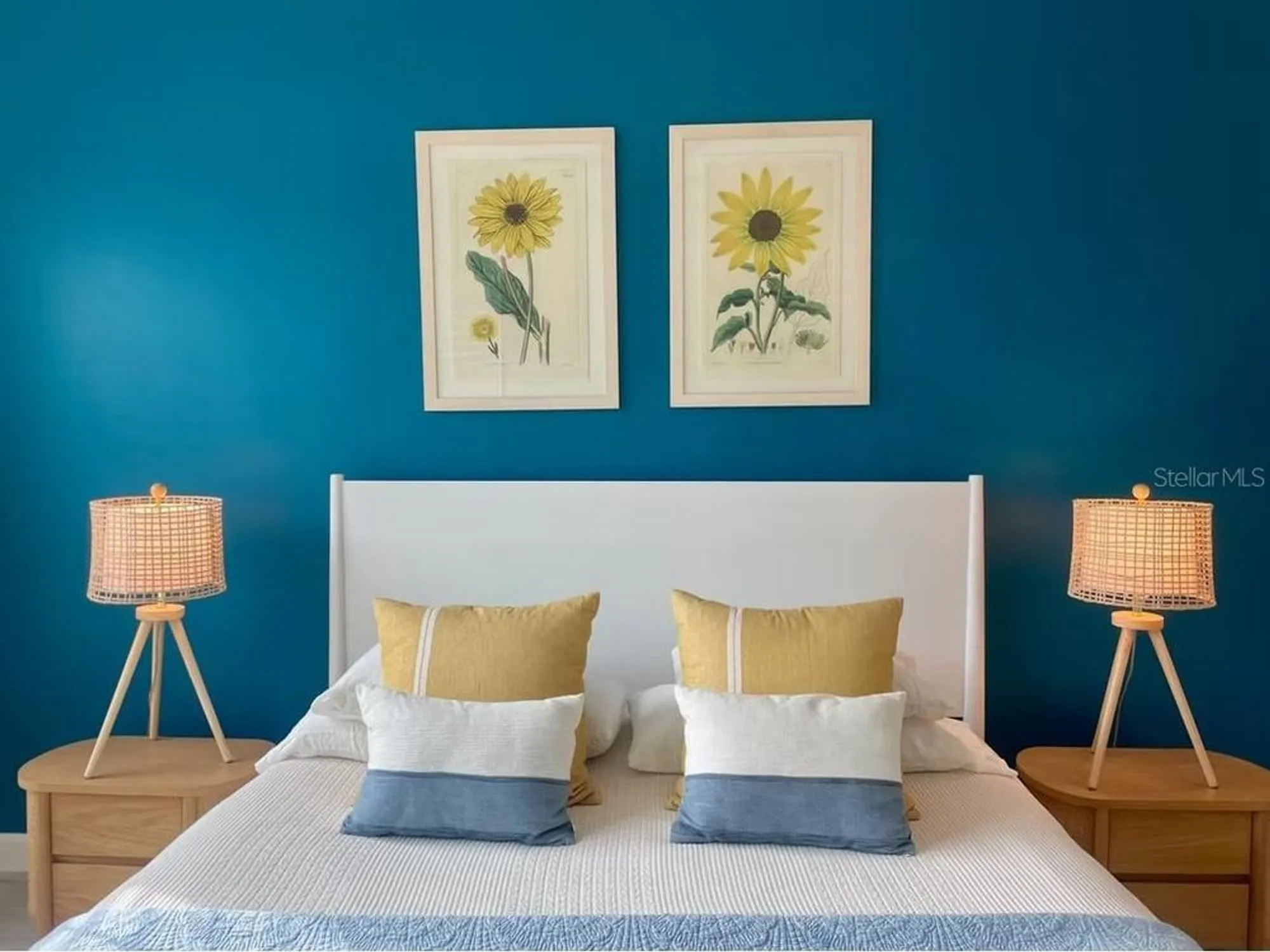 Property Slideshow image 22 of 56 | 311 compass point dr unit 101, Bradenton, FL, 34209