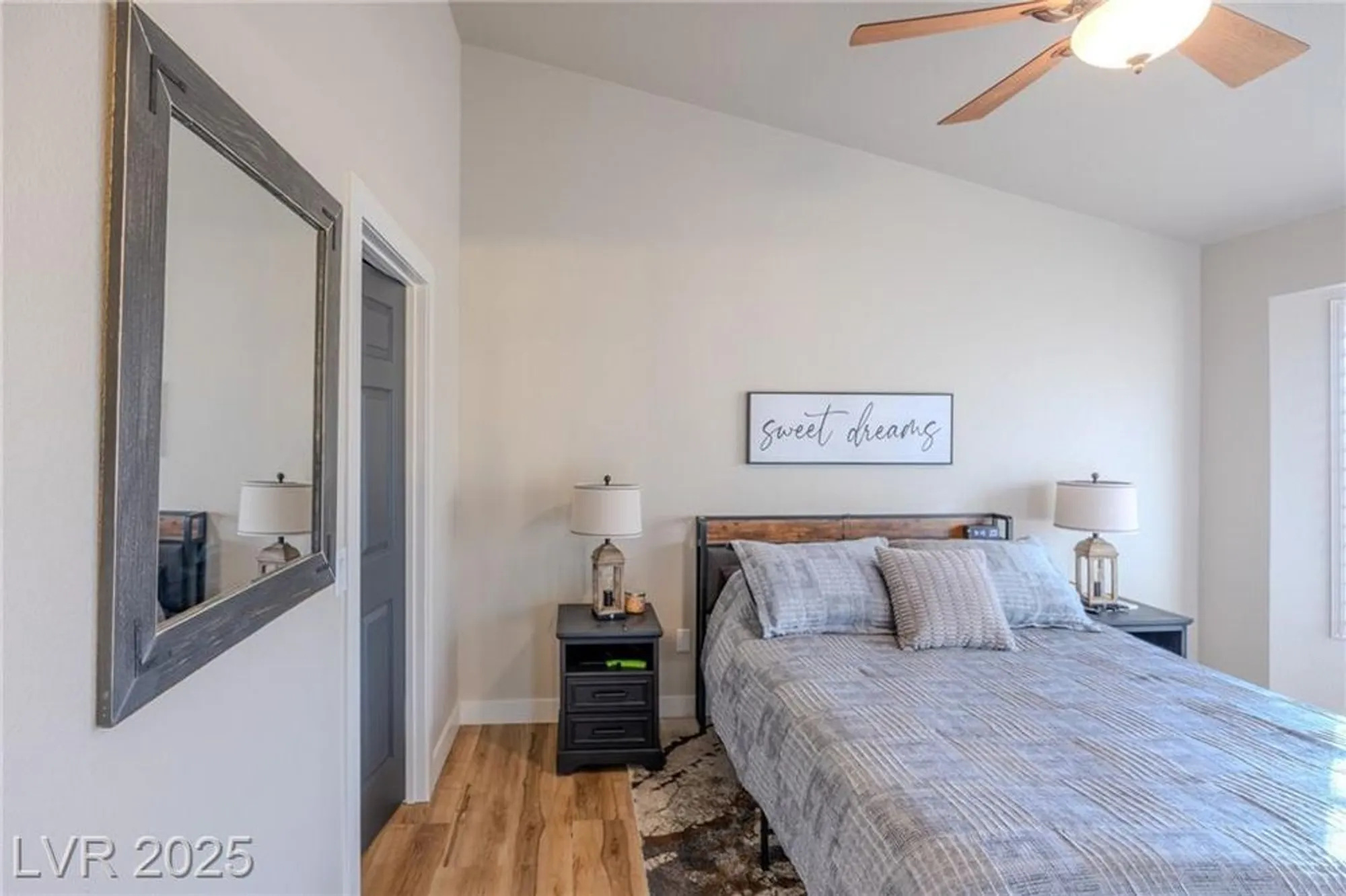 Property Slideshow image 21 of 29 | 9305 quail ridge dr, Las Vegas, NV, 89134