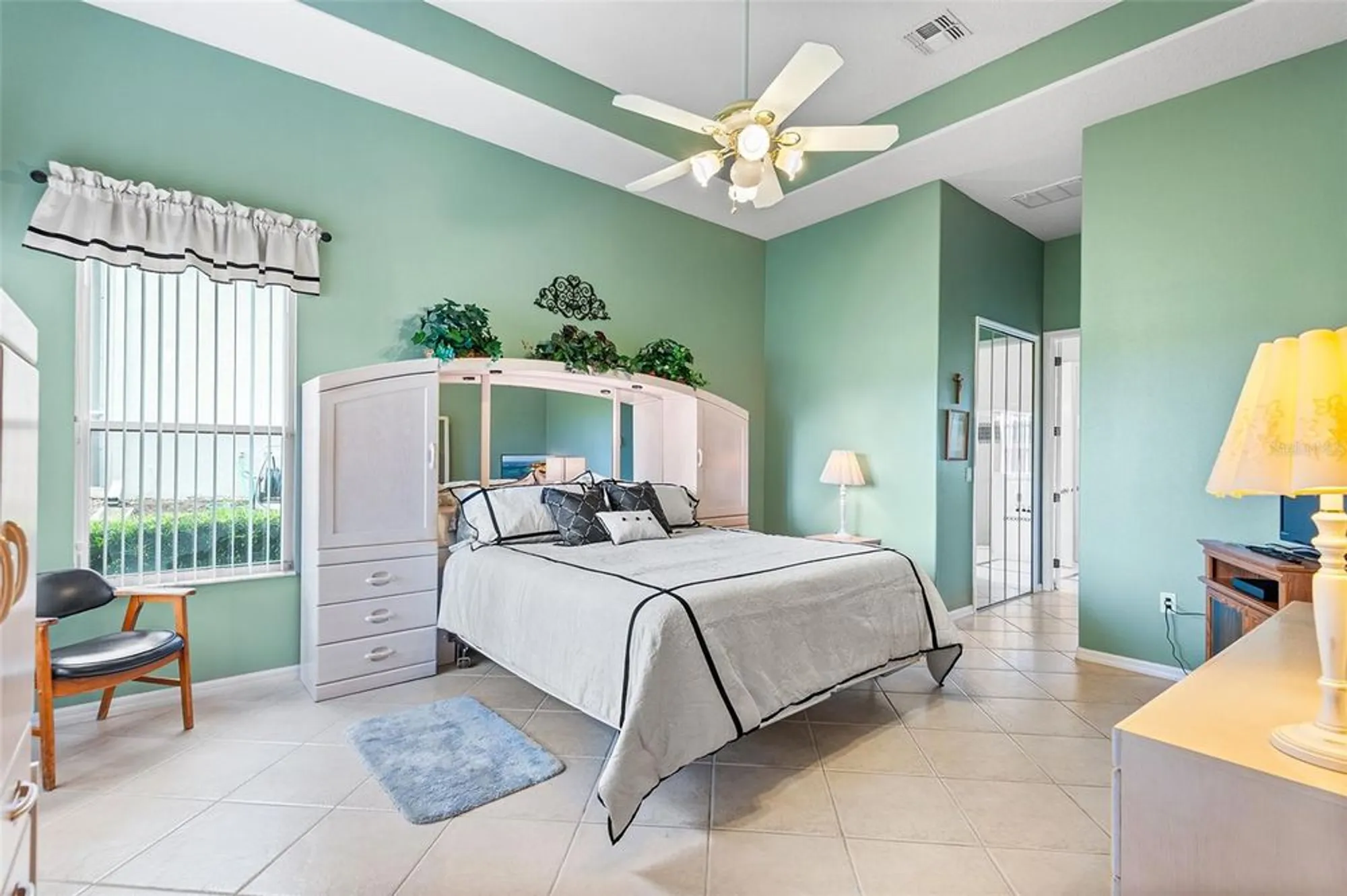 Property Slideshow image 21 of 41 | 2817 falcon rdg, Clermont, FL, 34711