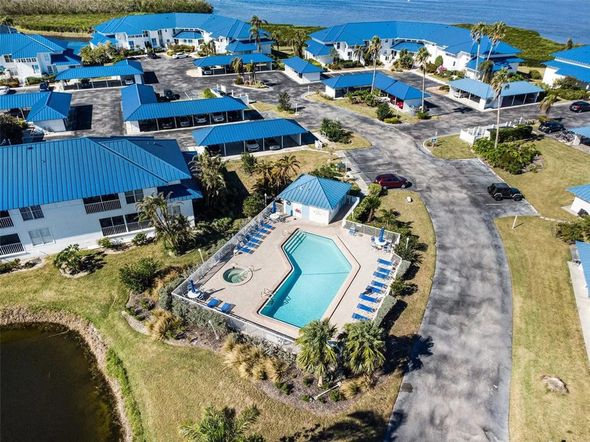 Property Slideshow image 22 of 27 | 972 sandpiper cir # 972, Bradenton, FL, 34209