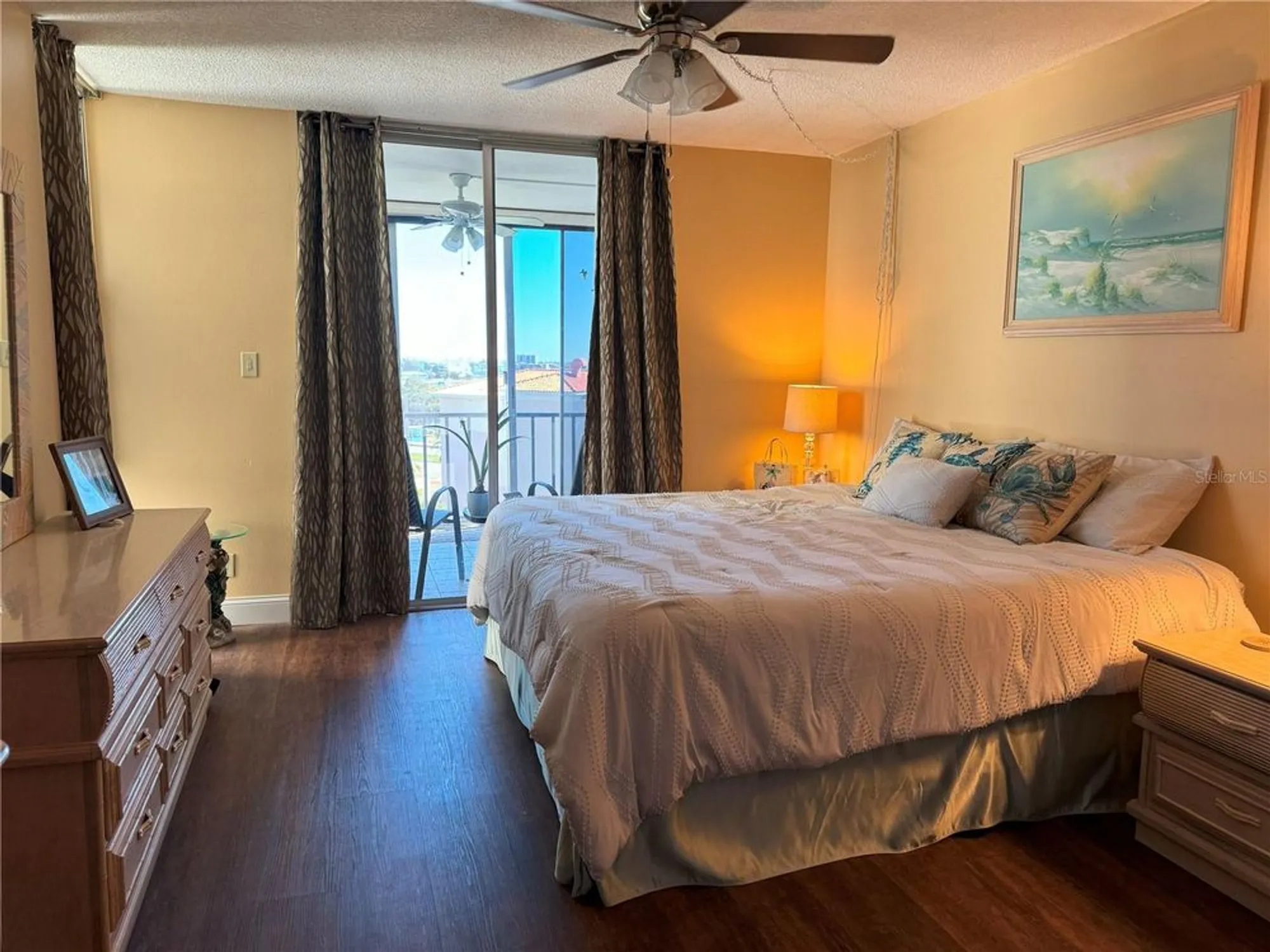 Property Slideshow image 10 of 22 | 7400 sun island dr 603, South Pasadena, FL, 33707