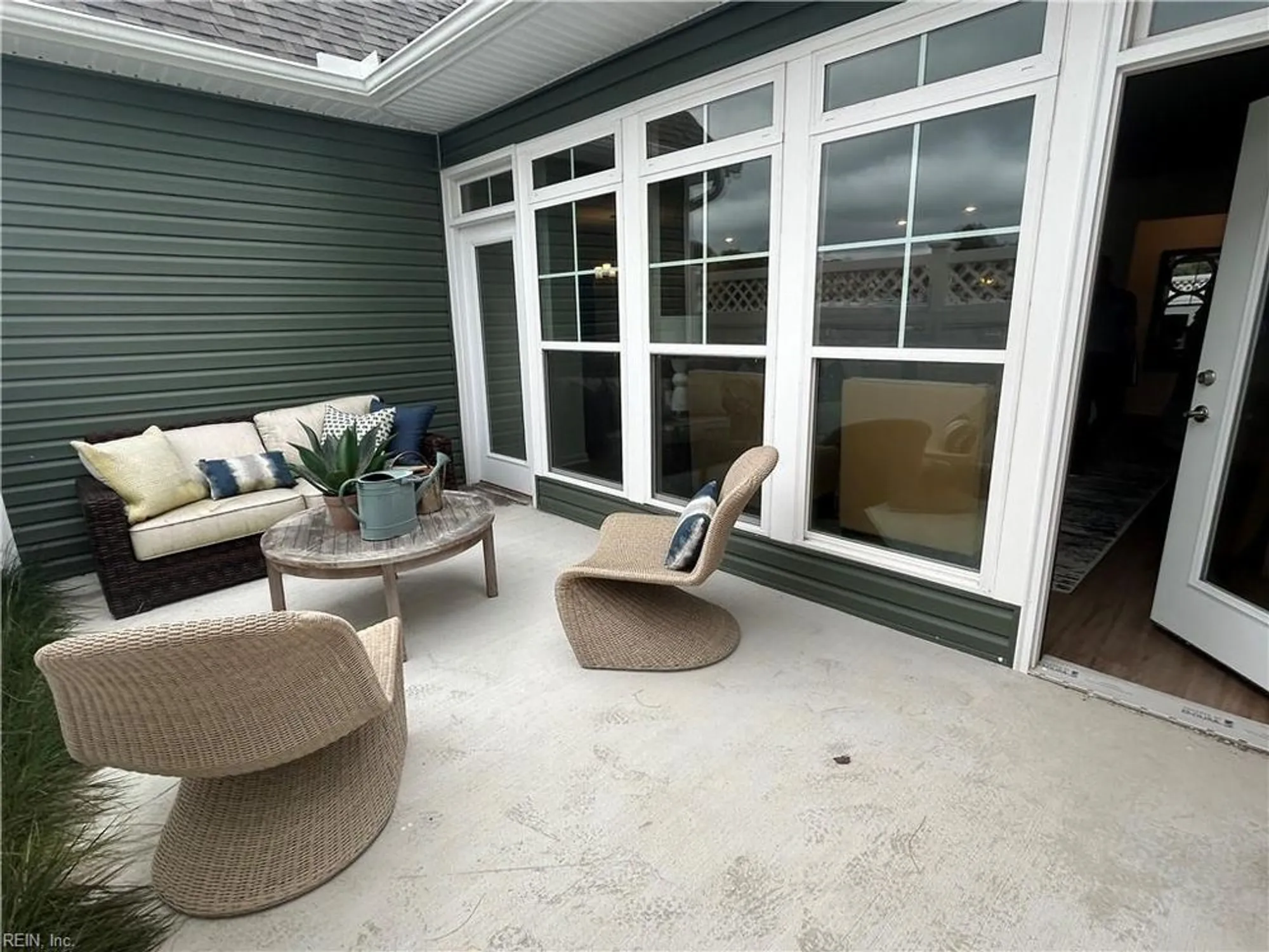 Property Slideshow image 23 of 27 | 104 cathedral st # 39-1, Smithfield, VA, 23430