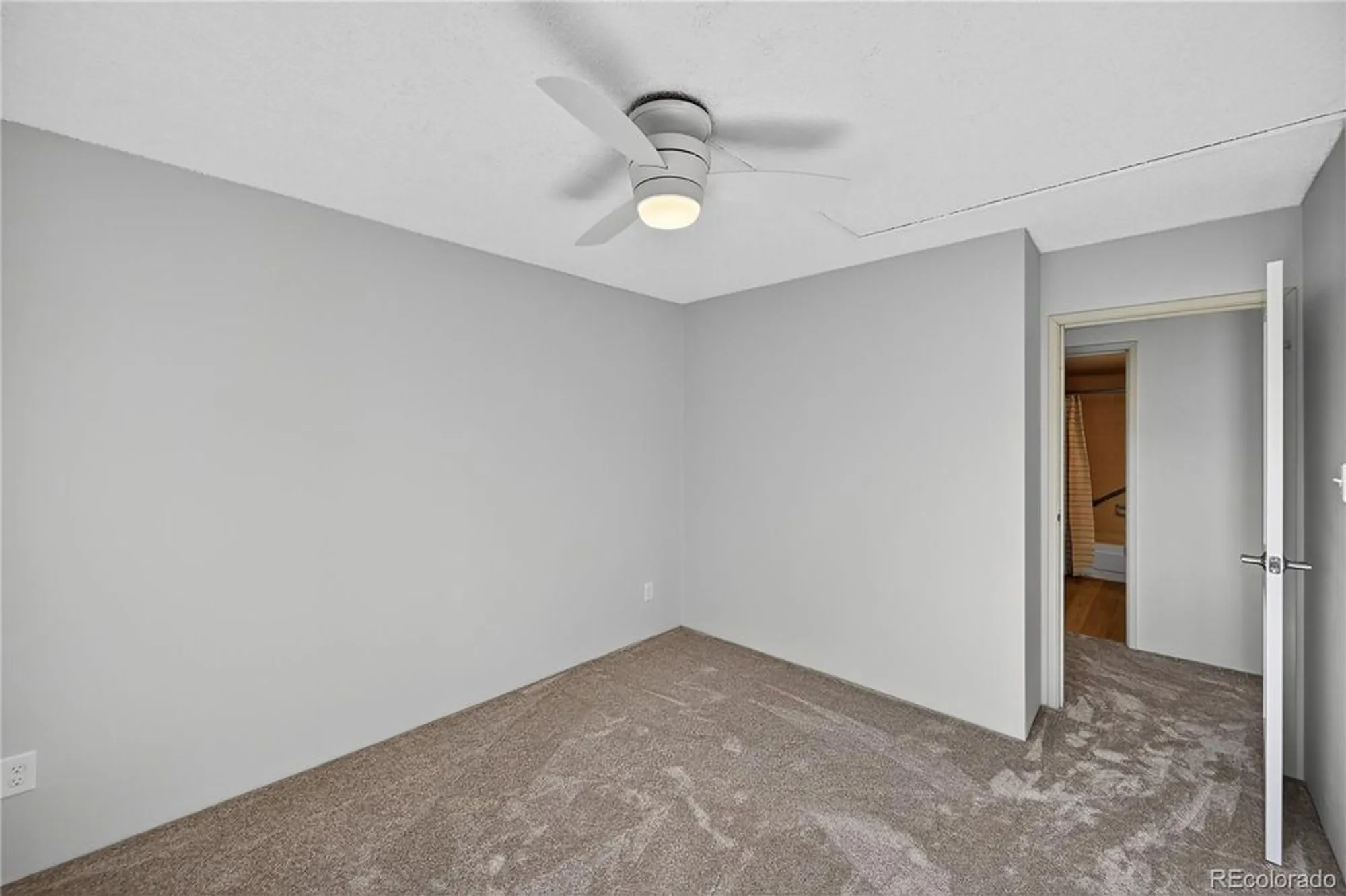 Property Slideshow image 19 of 34 | 13952 e marina dr 510, Aurora, CO, 80014