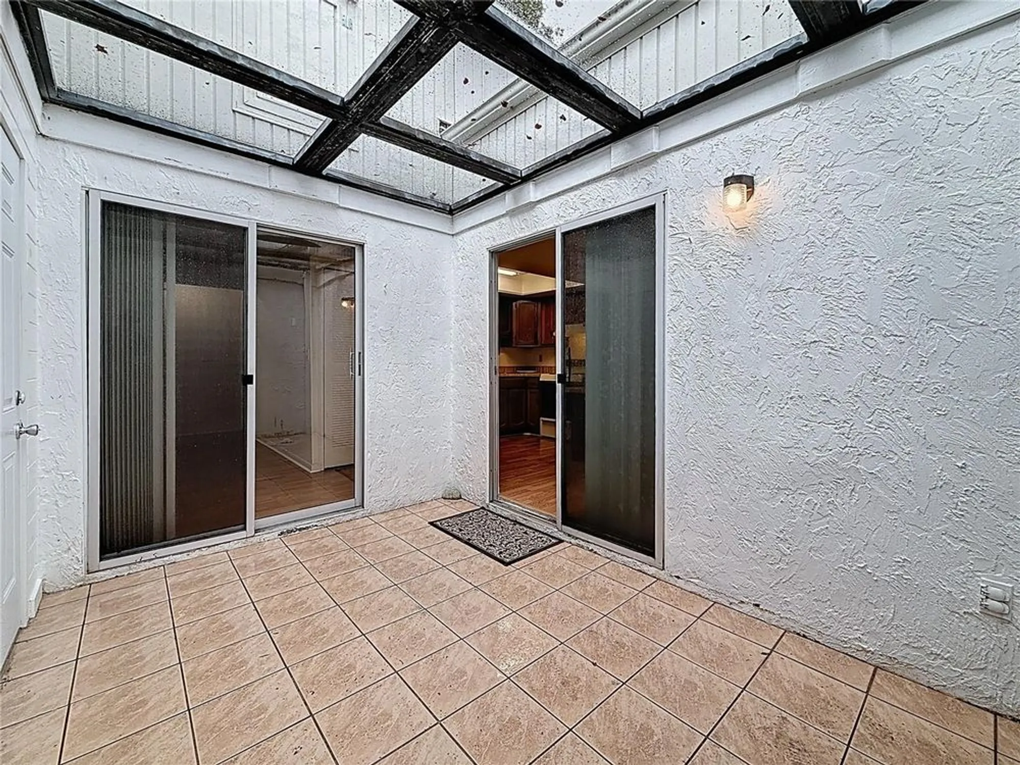 Property Slideshow image 19 of 20 | 1160 orange tree cir d, Palm Harbor, FL, 34684