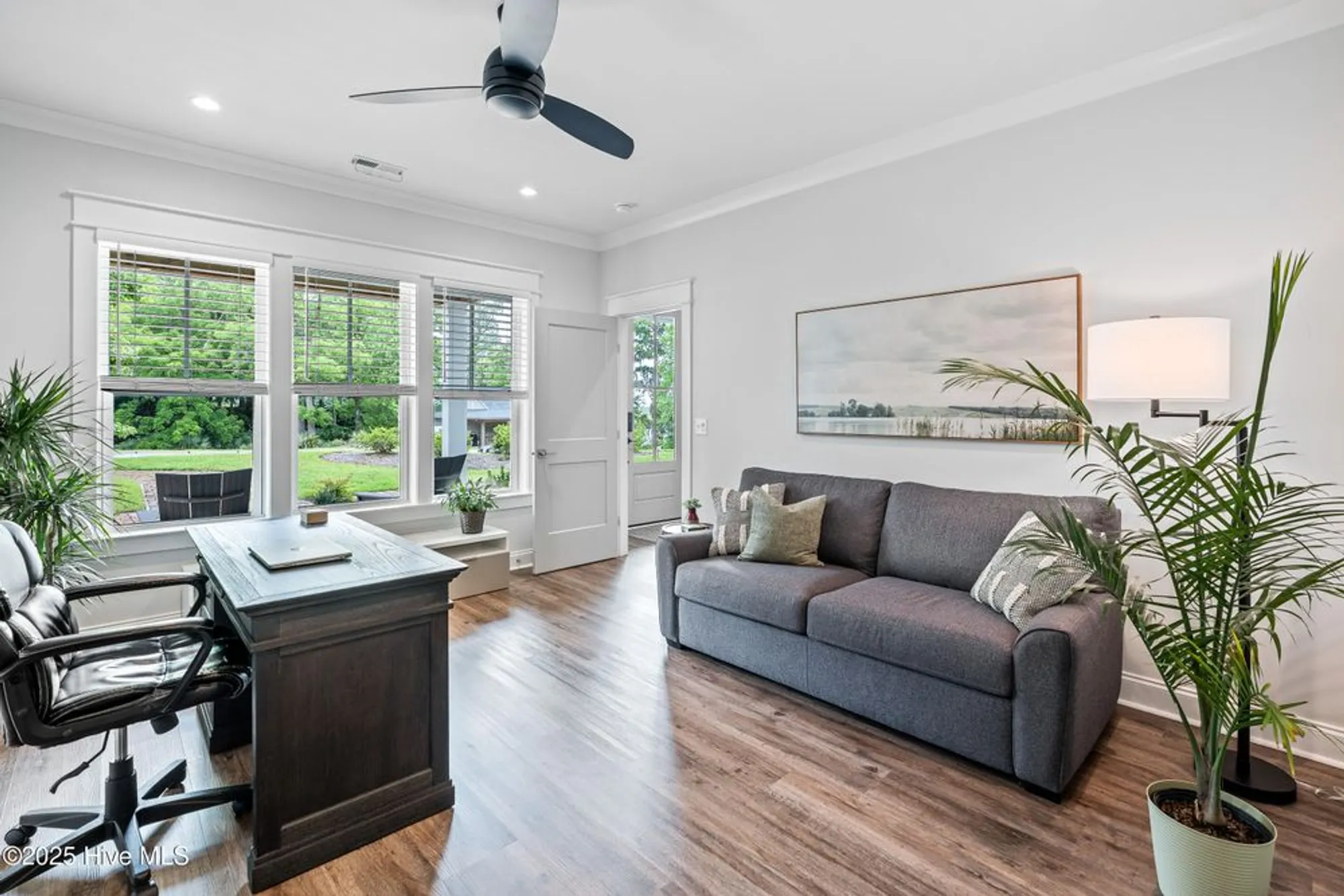 Property Slideshow image 8 of 48 | 243 sabal pond way, Castle Hayne, NC, 28429