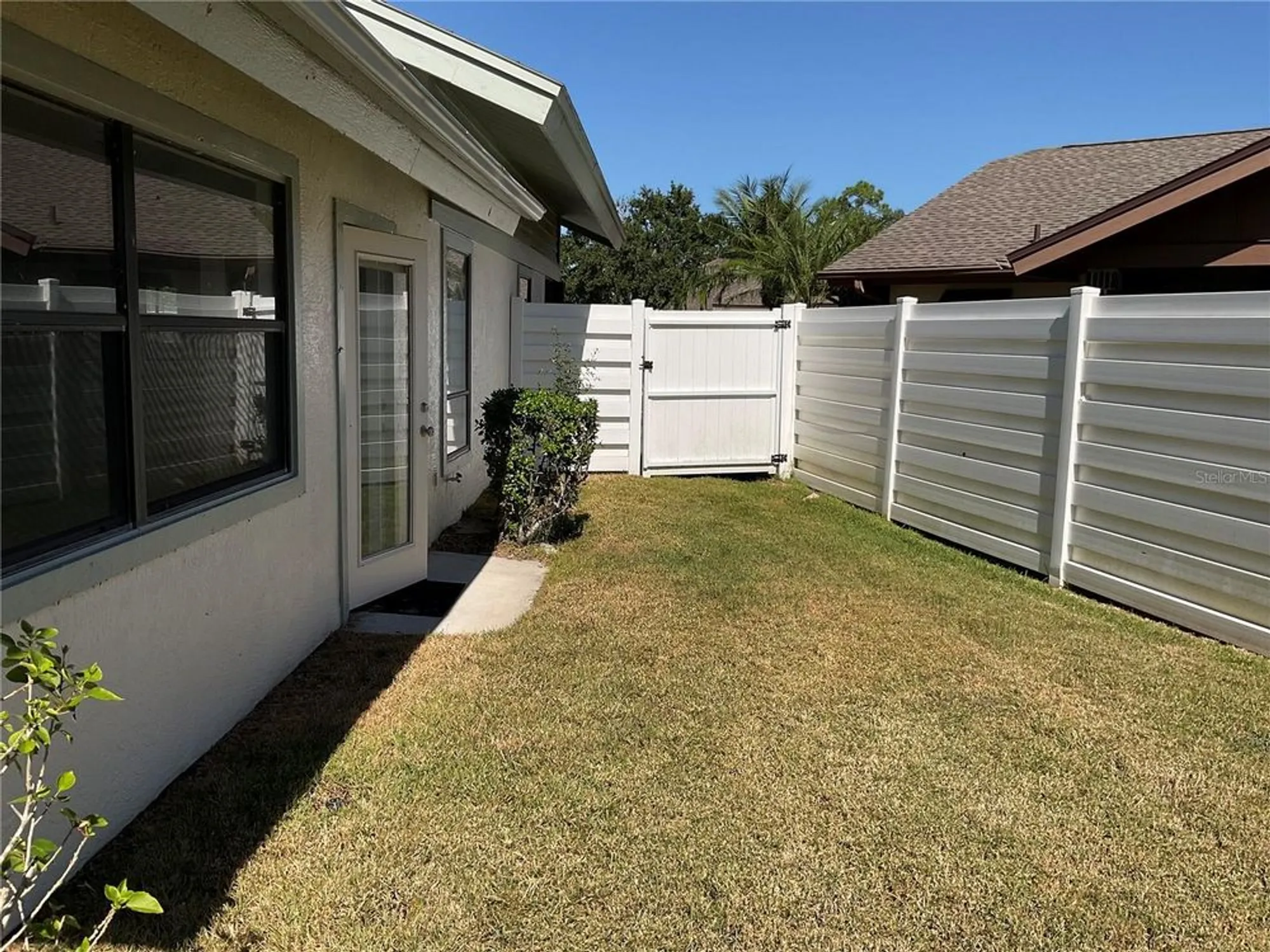 Property Slideshow image 27 of 28 | 7861 pine trace dr # 7861, Sarasota, FL, 34243