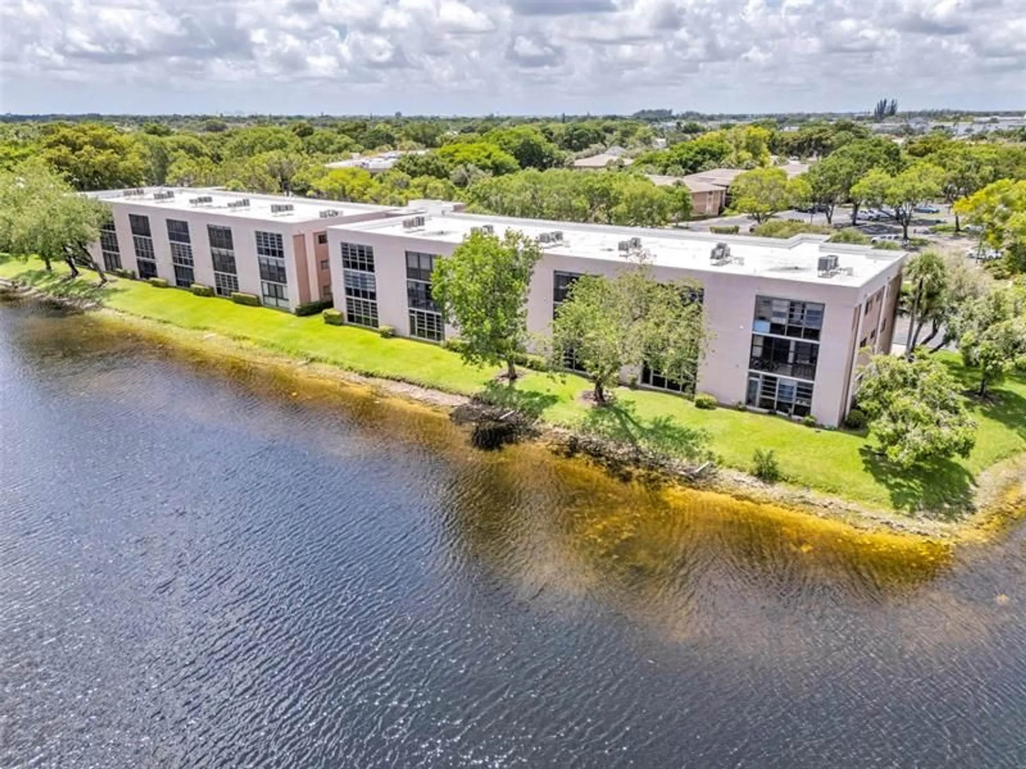 Property Slideshow image 41 of 43 | 7466 ashmont cir # 303, Tamarac, FL, 33321