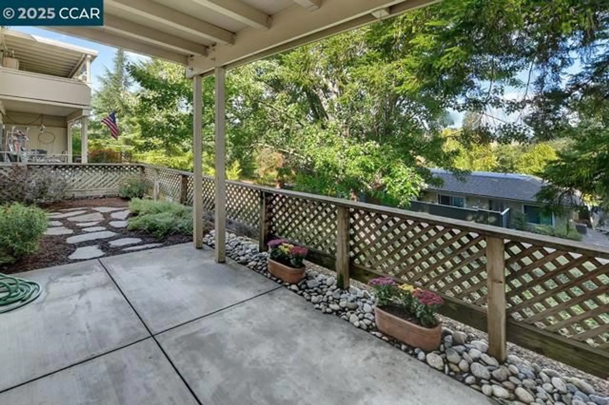 Property Slideshow image 16 of 53 | 1136 rockledge ln apt 6, Walnut Creek, CA, 94595