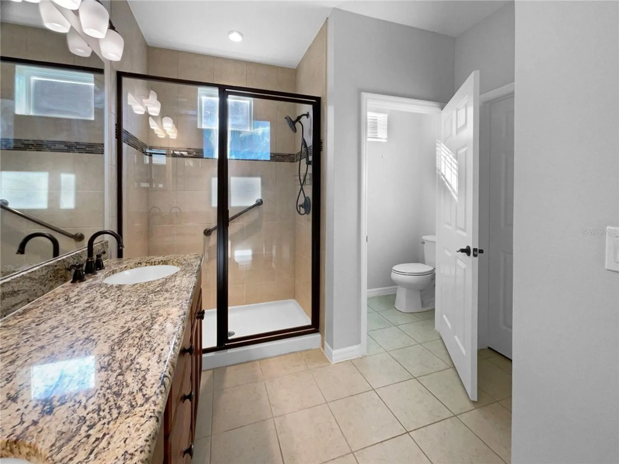 Property Slideshow image 8 of 22 | 363 alcove dr, Groveland, FL, 34736