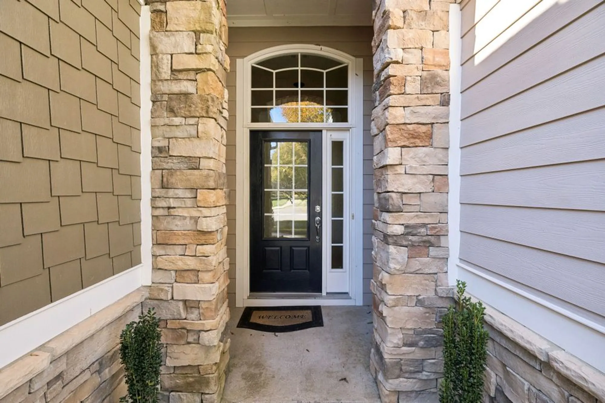 Property Slideshow image 5 of 52 | 113 navy cir, Mount Juliet, TN, 37122