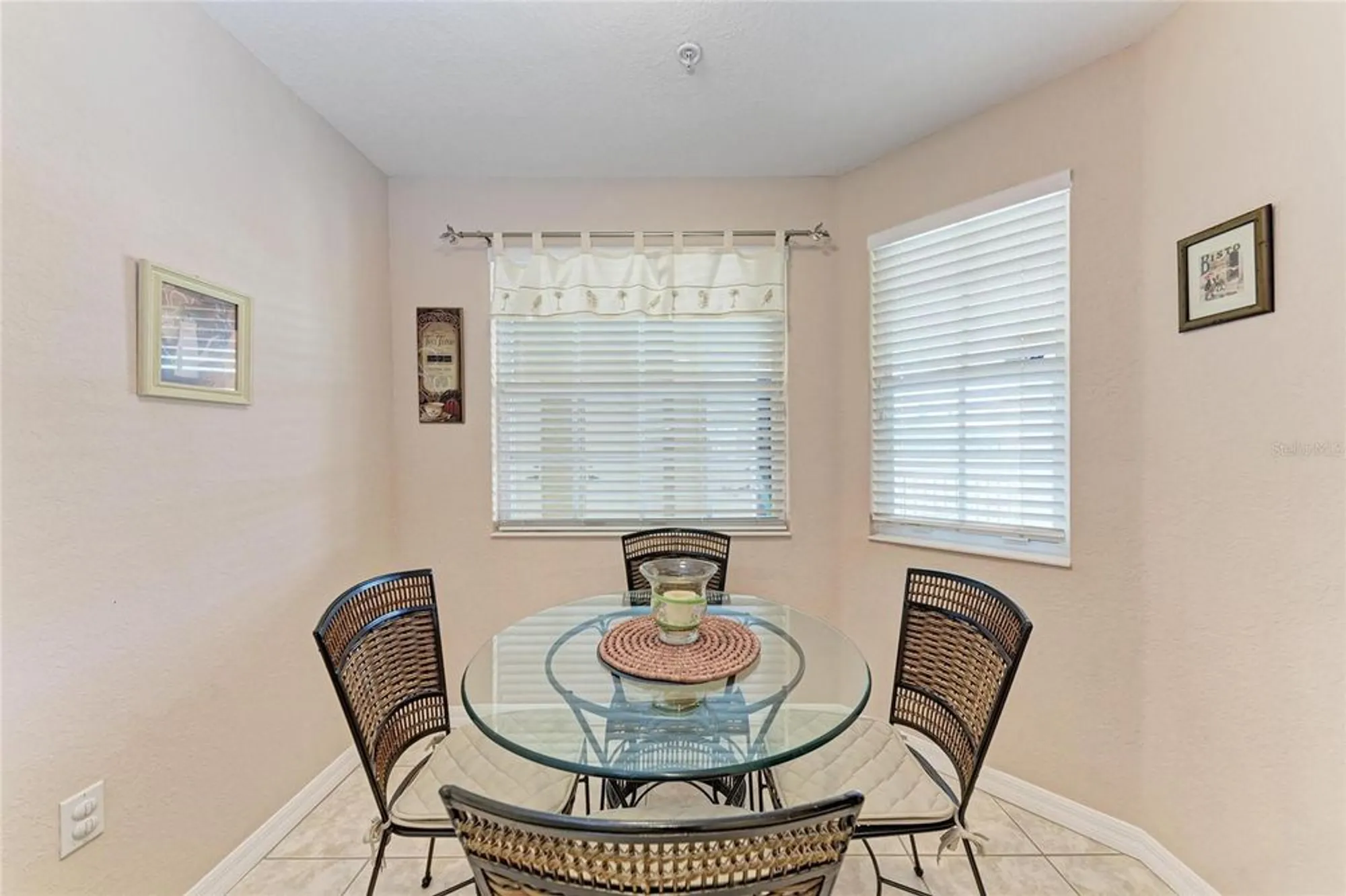 Property Slideshow image 14 of 41 | 6326 grand oak cir 203, Bradenton, FL, 34203