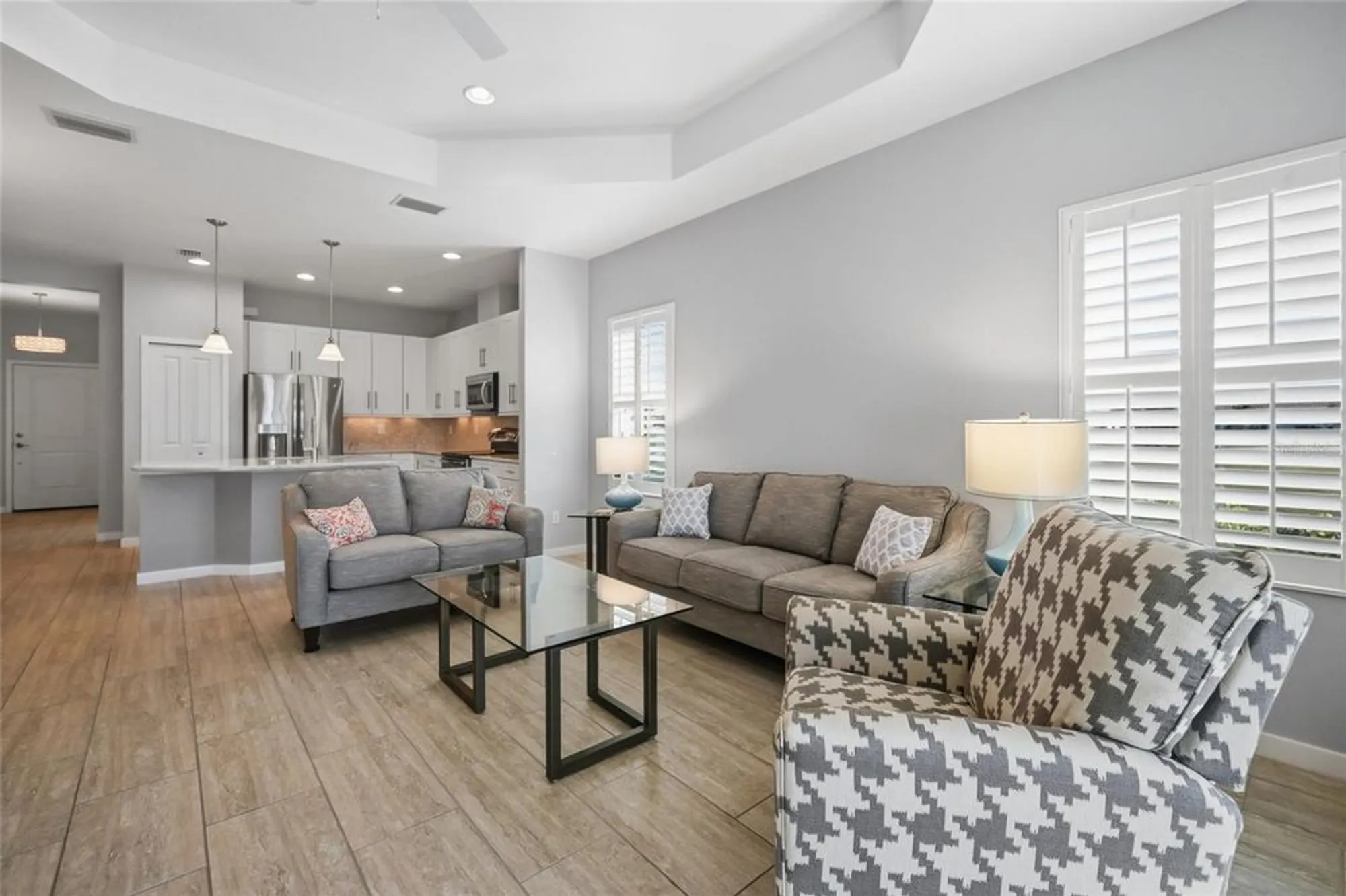 Property Slideshow image 18 of 50 | 7105 vista bella dr, Bradenton, FL, 34209