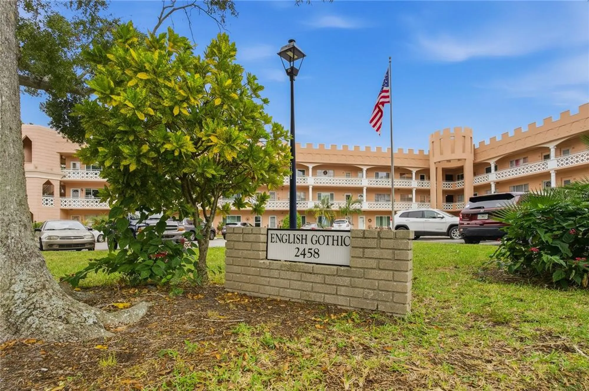 Property Slideshow image 33 of 39 | 2458 columbia dr 68, Clearwater, FL, 33763