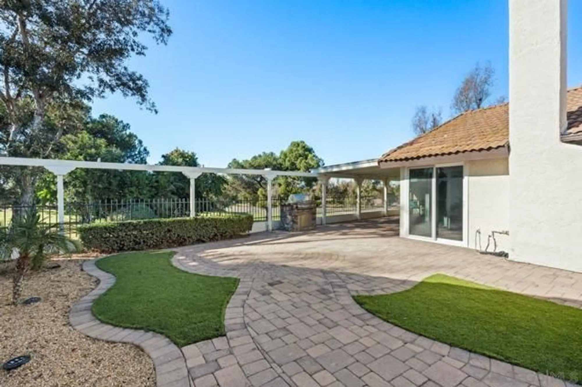 Property Slideshow image 28 of 39 | 17756 camino ancho, San Diego, CA, 92128