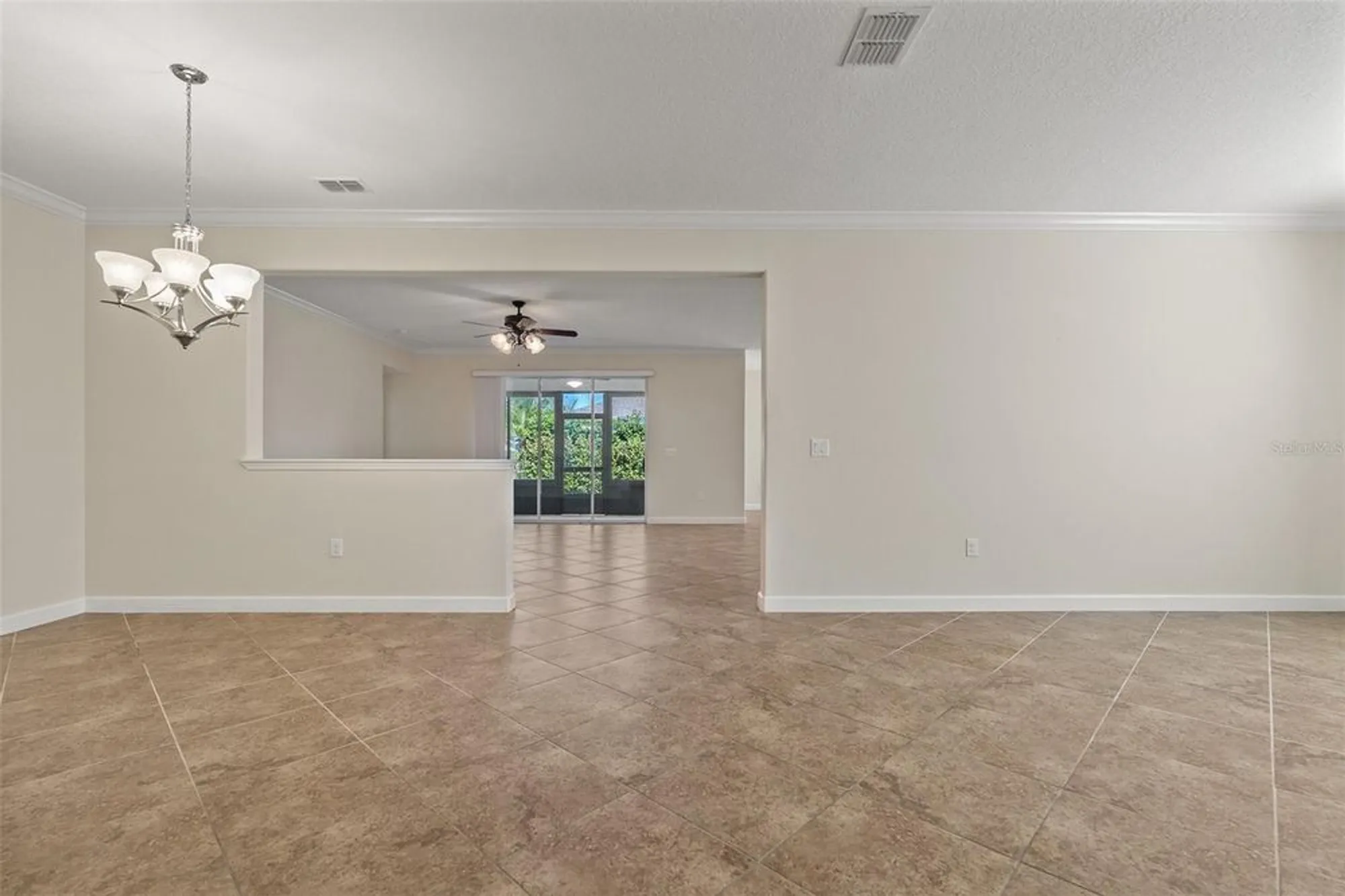 Property Slideshow image 11 of 36 | 3667 plymouth dr, Winter Haven, FL, 33884