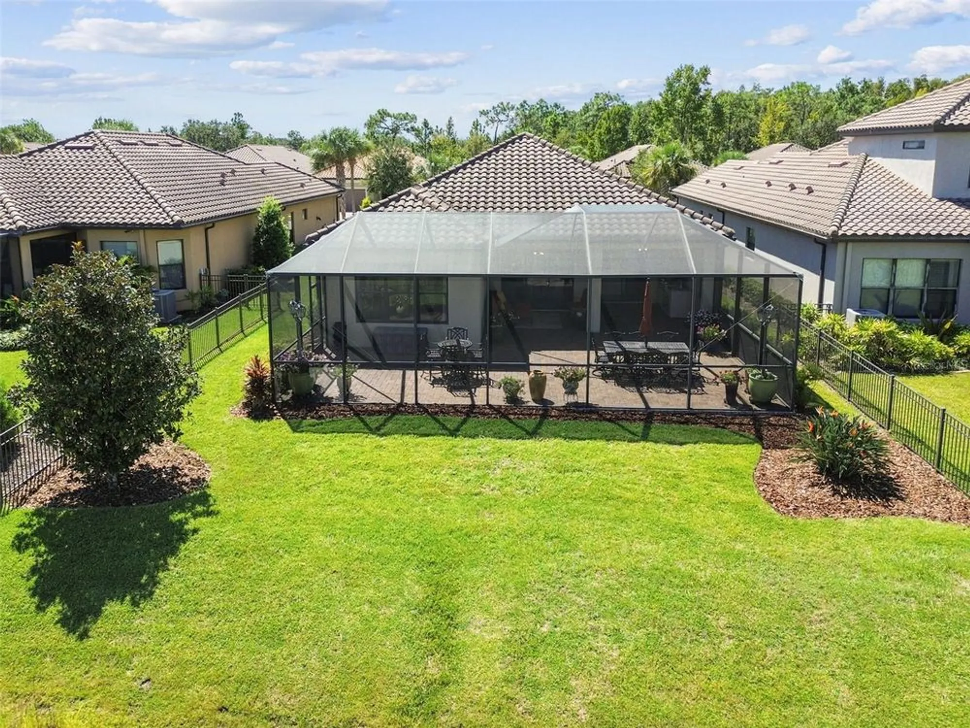 Property Slideshow image 19 of 79 | 8548 grand alberato rd, Tampa, FL, 33647