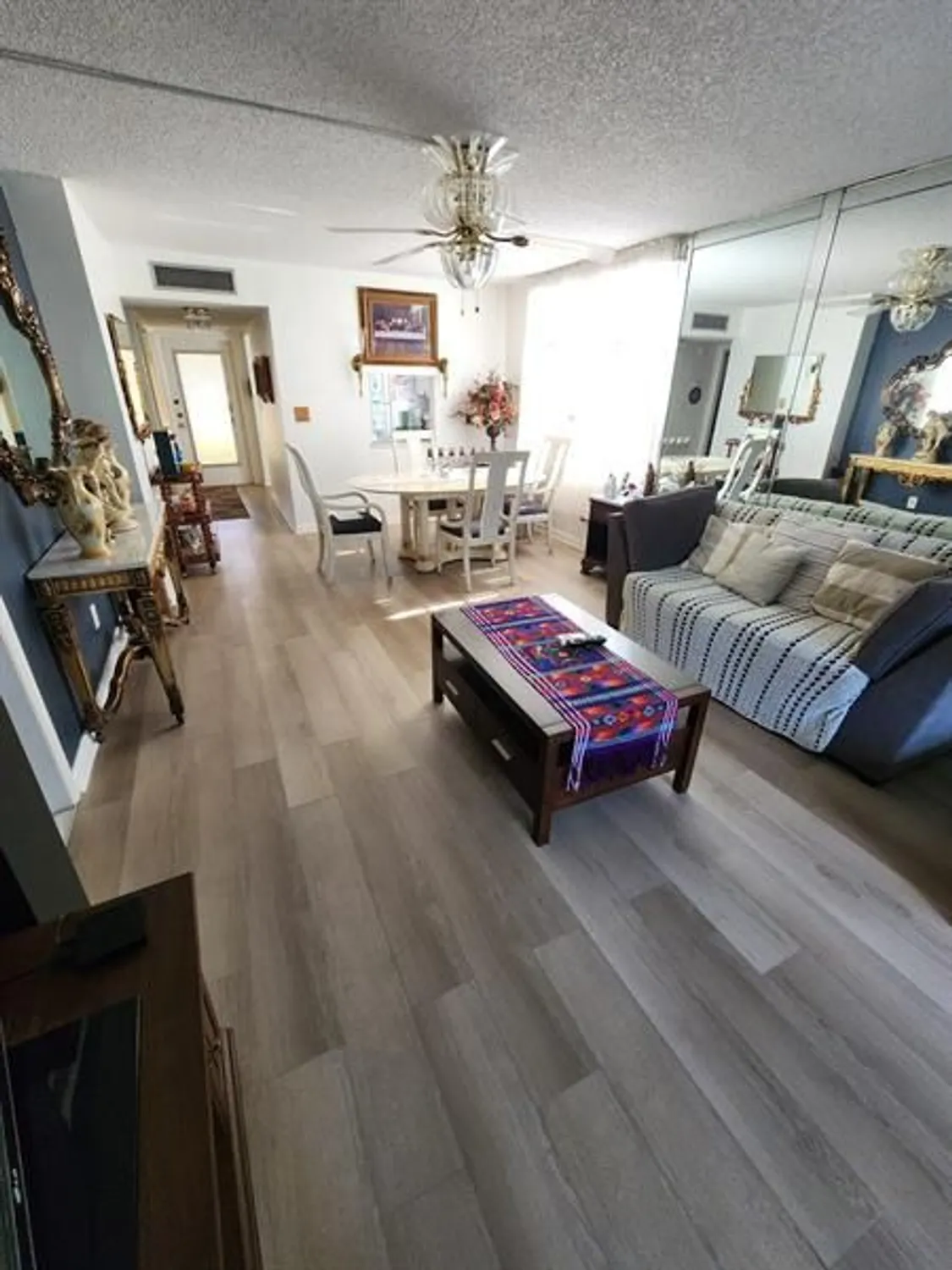 Property Slideshow image 7 of 14 | 5851 nw 62nd ave 101, Tamarac, FL, 33319