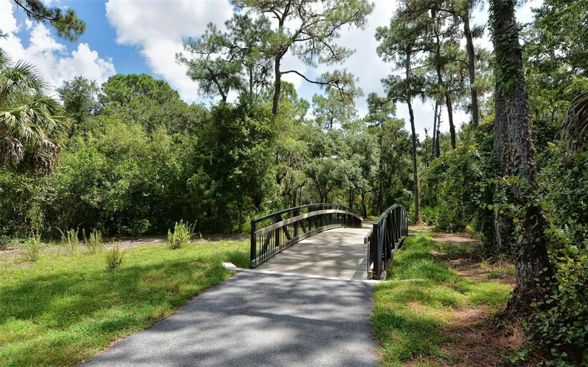 Property Slideshow image 57 of 60 | 8068 estates dr, Sarasota, FL, 34243