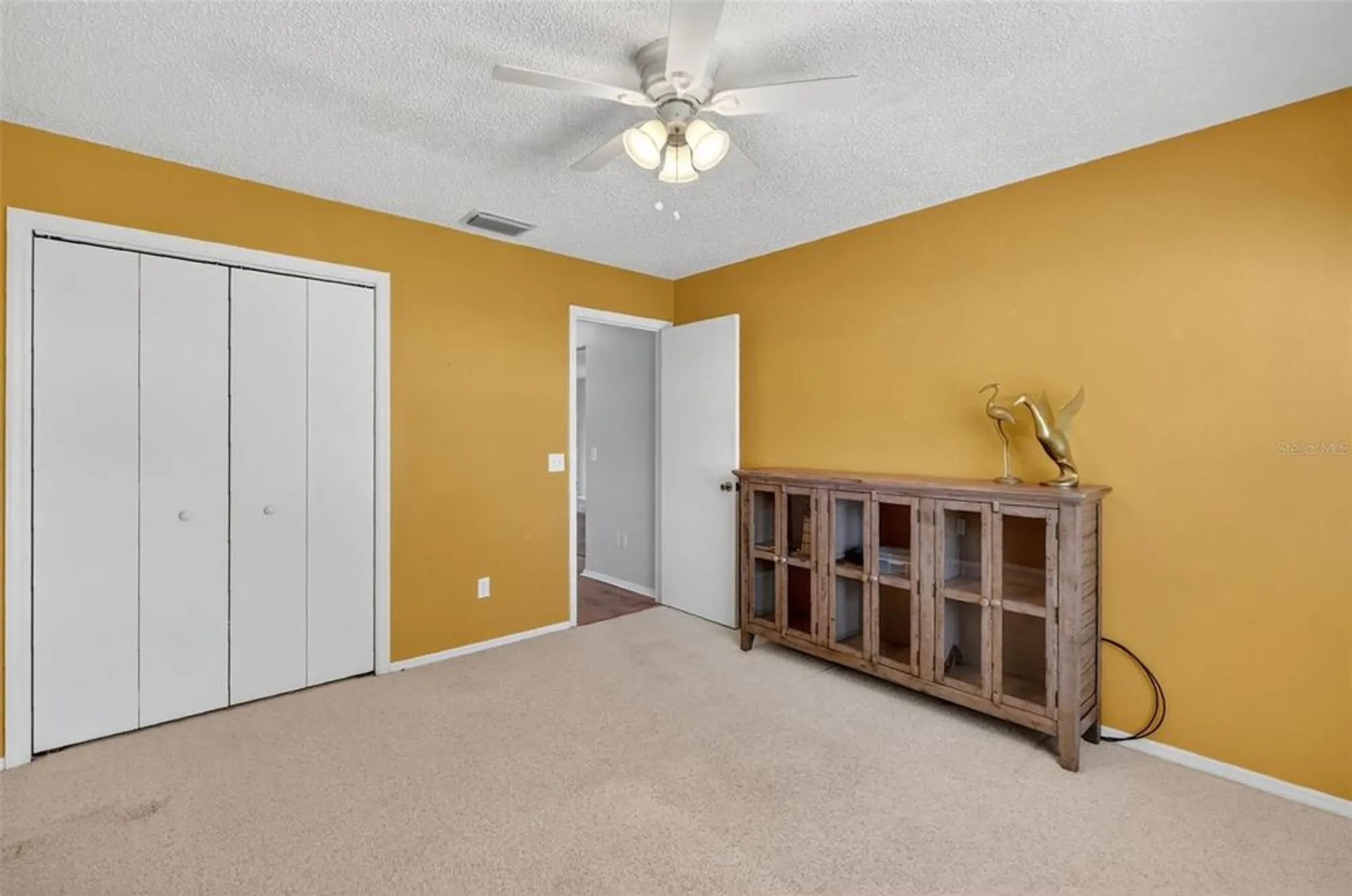 Property Slideshow image 25 of 37 | 203 modesto rd, The Villages, FL, 32159