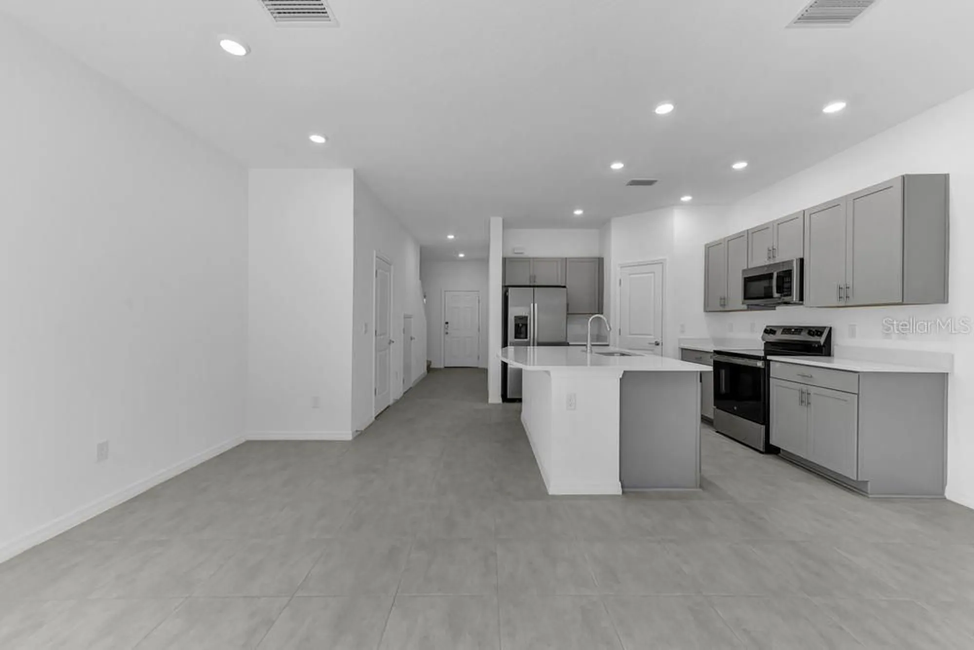 Property Slideshow image 10 of 45 | 15160 cuzcorro ct, Nokomis, FL, 34275