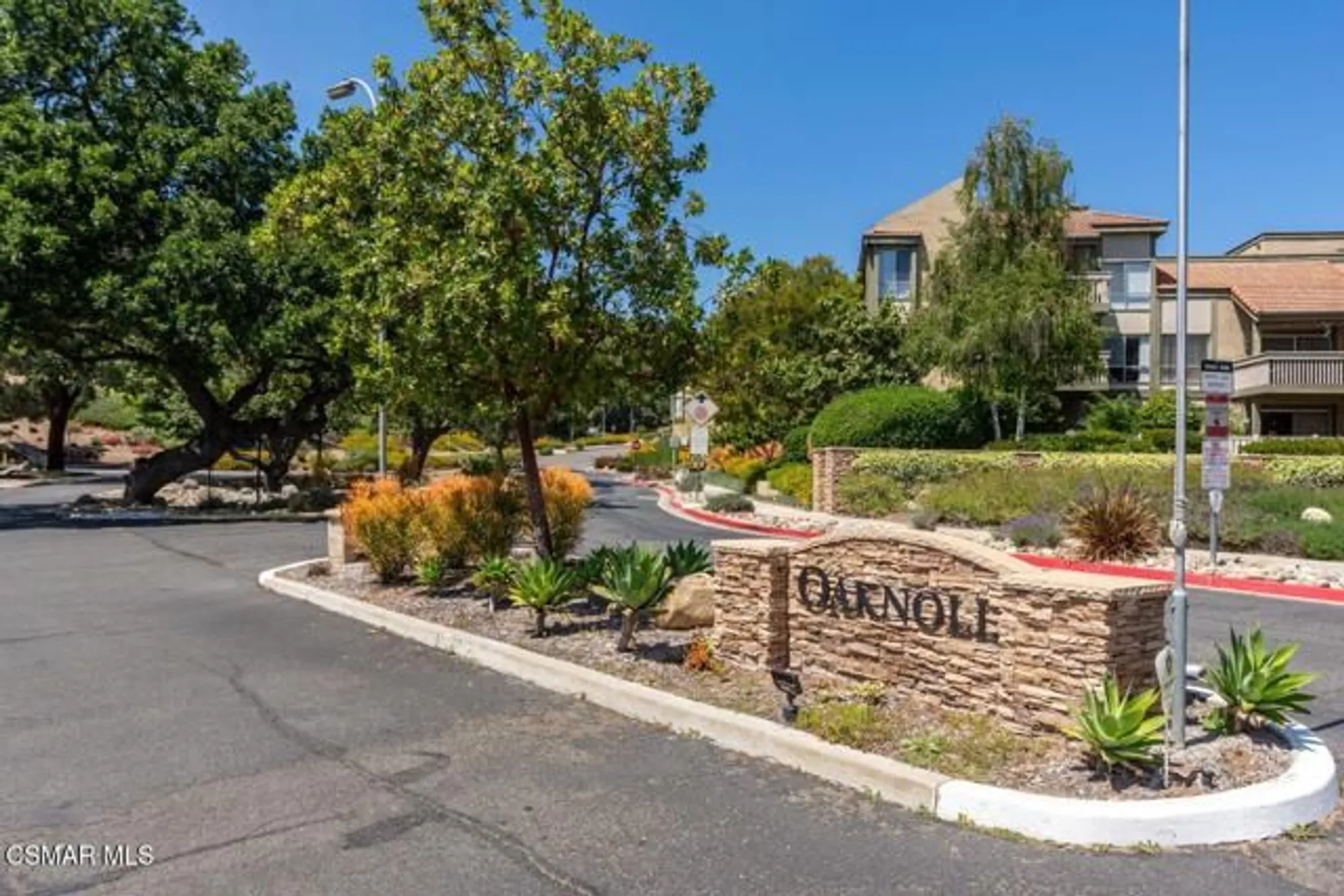 Property Slideshow image 17 of 19 | 248 oakleaf dr 107, Thousand Oaks, CA, 91360