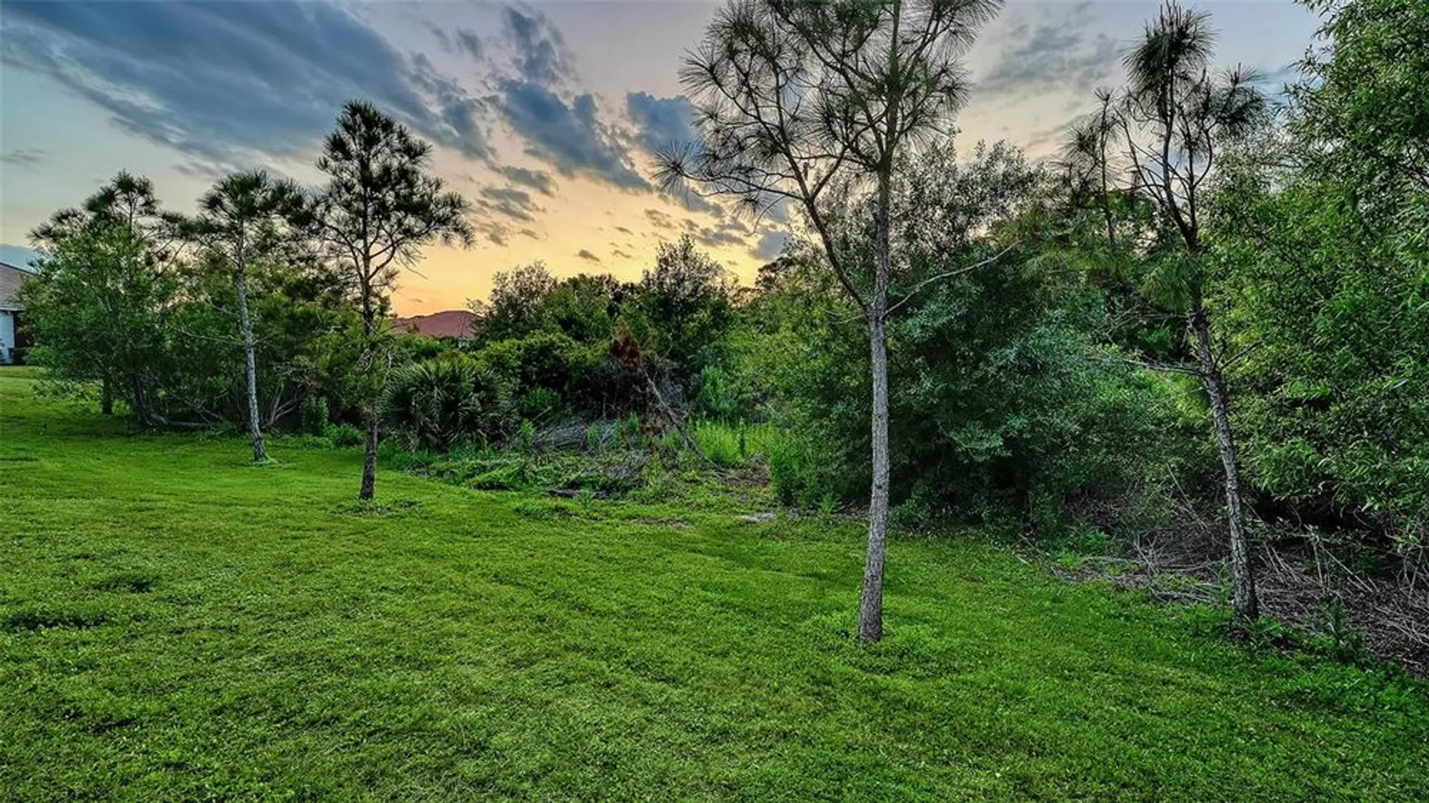 Property Slideshow image 50 of 86 | 21287 sandal foot dr, Venice, FL, 34293