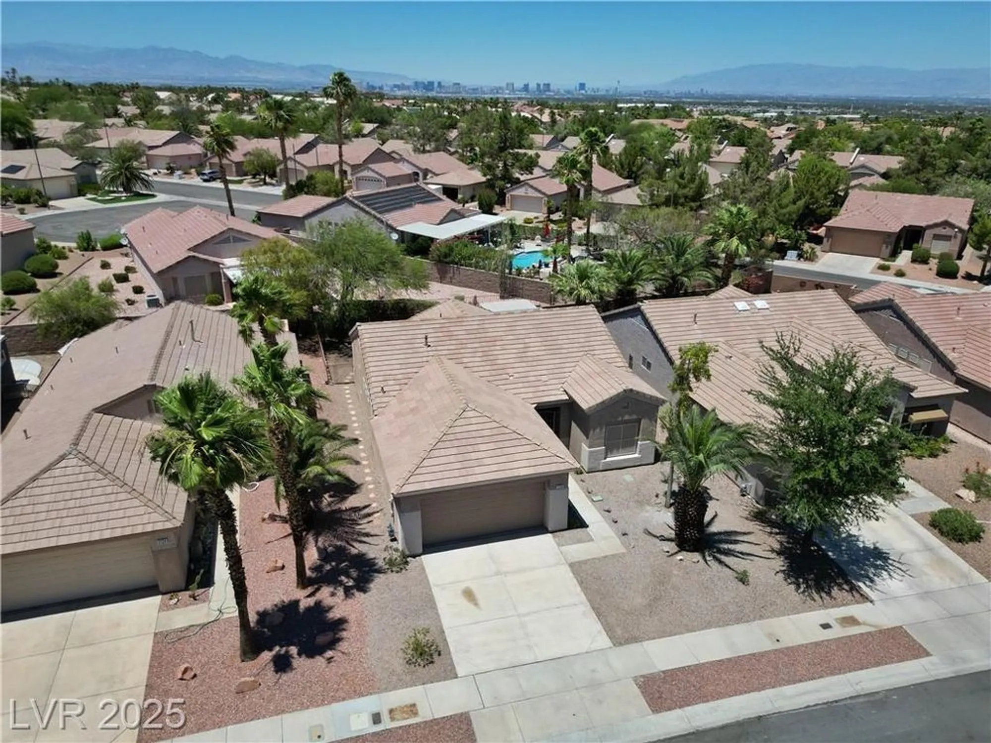 Property Slideshow image 8 of 46 | 2118 high mesa dr, Henderson, NV, 89012