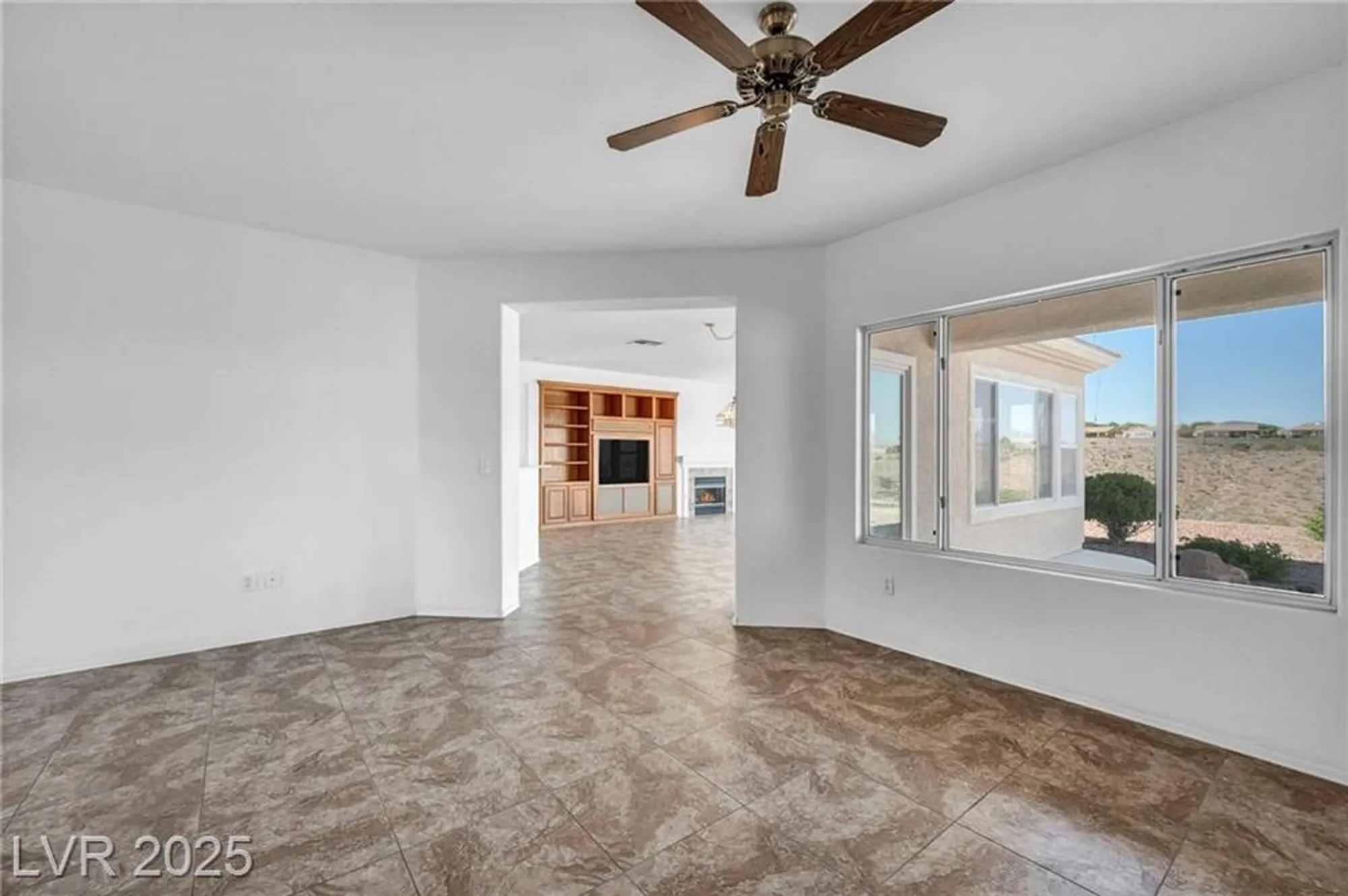 Property Slideshow image 26 of 71 | 2567 evening sky dr, Henderson, NV, 89052