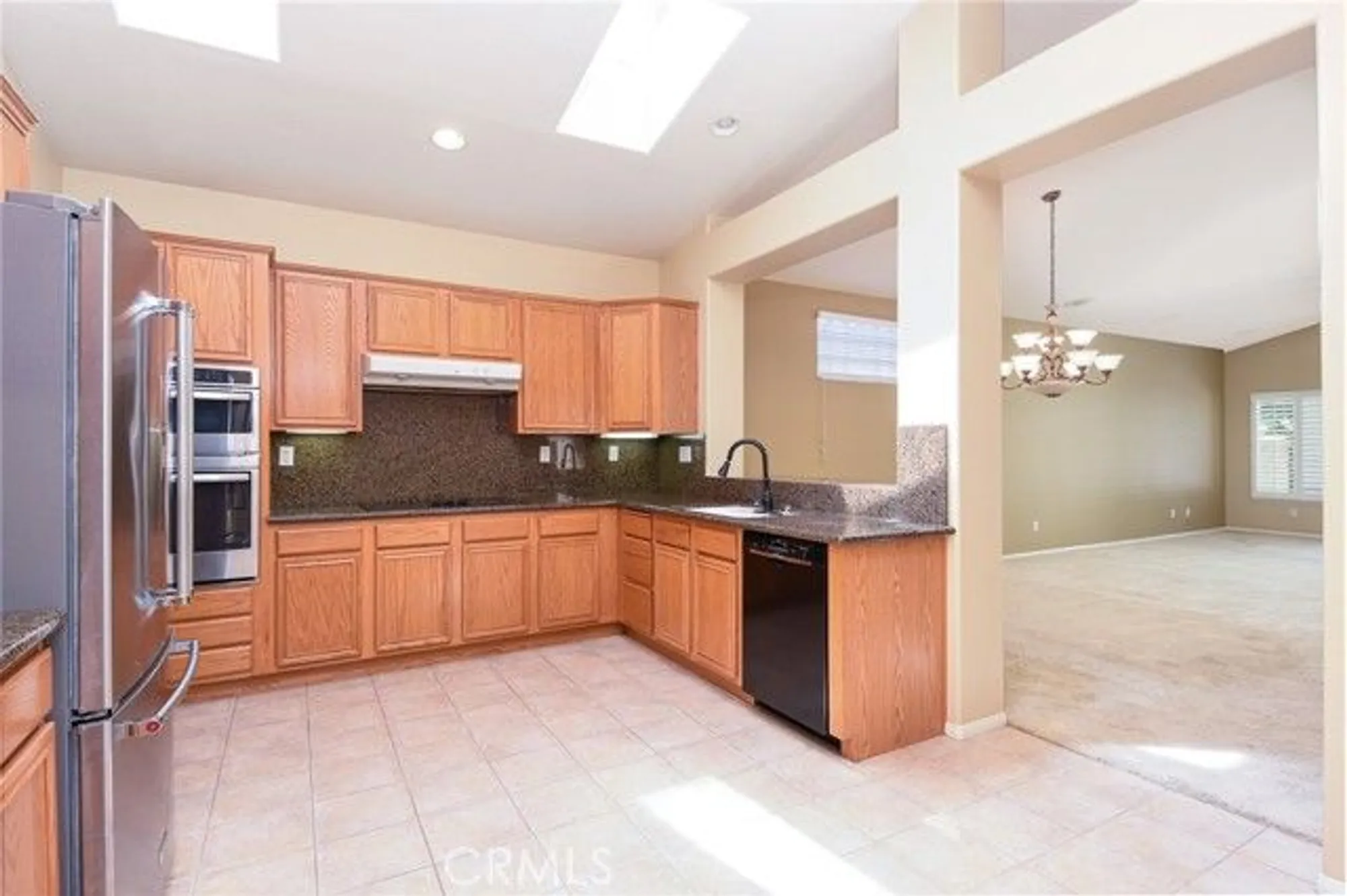 Property Slideshow image 7 of 36 | 24182 via llano, Murrieta, CA, 92562