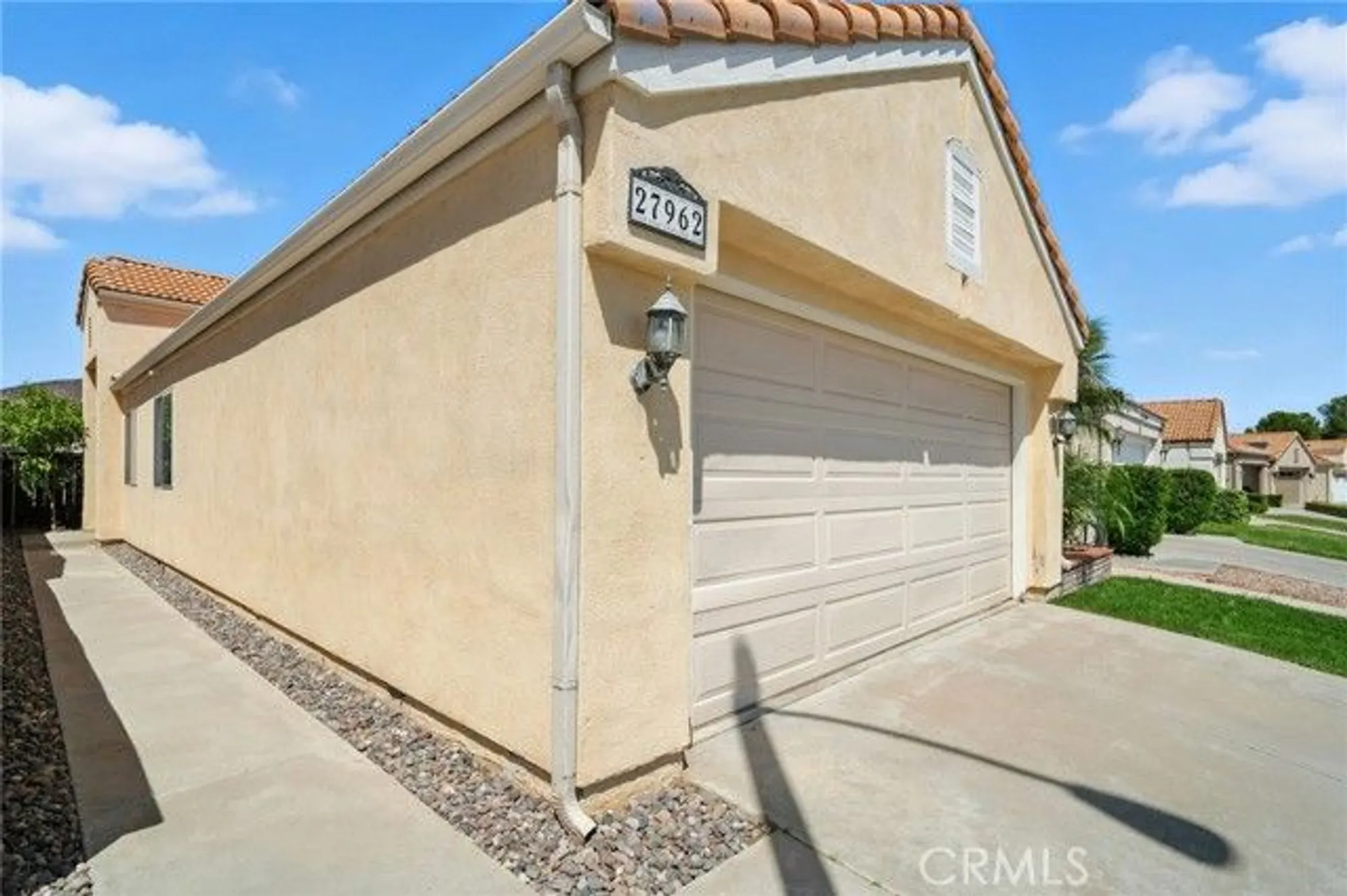 Property Slideshow image 31 of 44 | 27962 palm villa dr, Menifee, CA, 92584