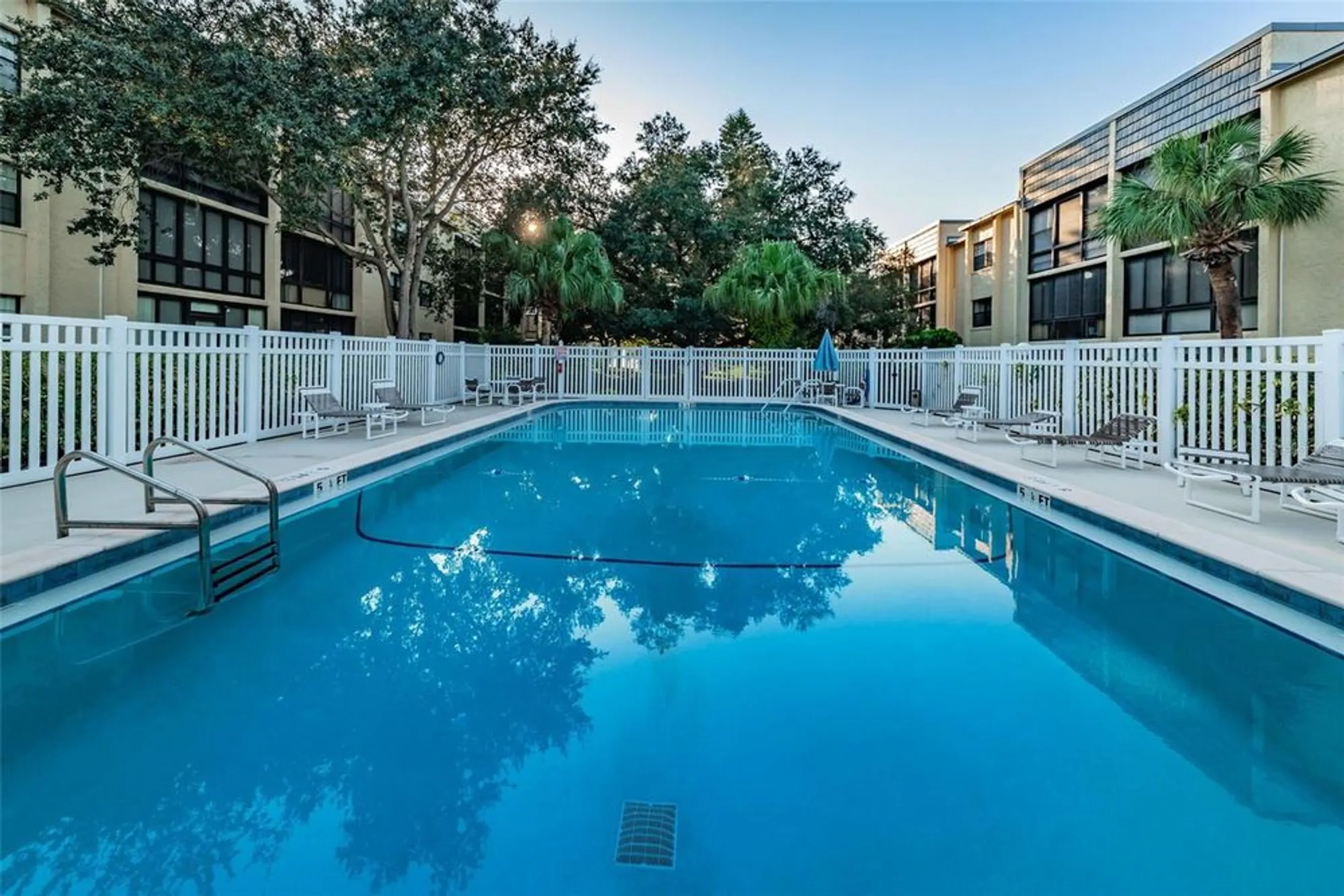 Property Slideshow image 48 of 49 | 14130 rosemary ln apt 3306, Largo, FL, 33774