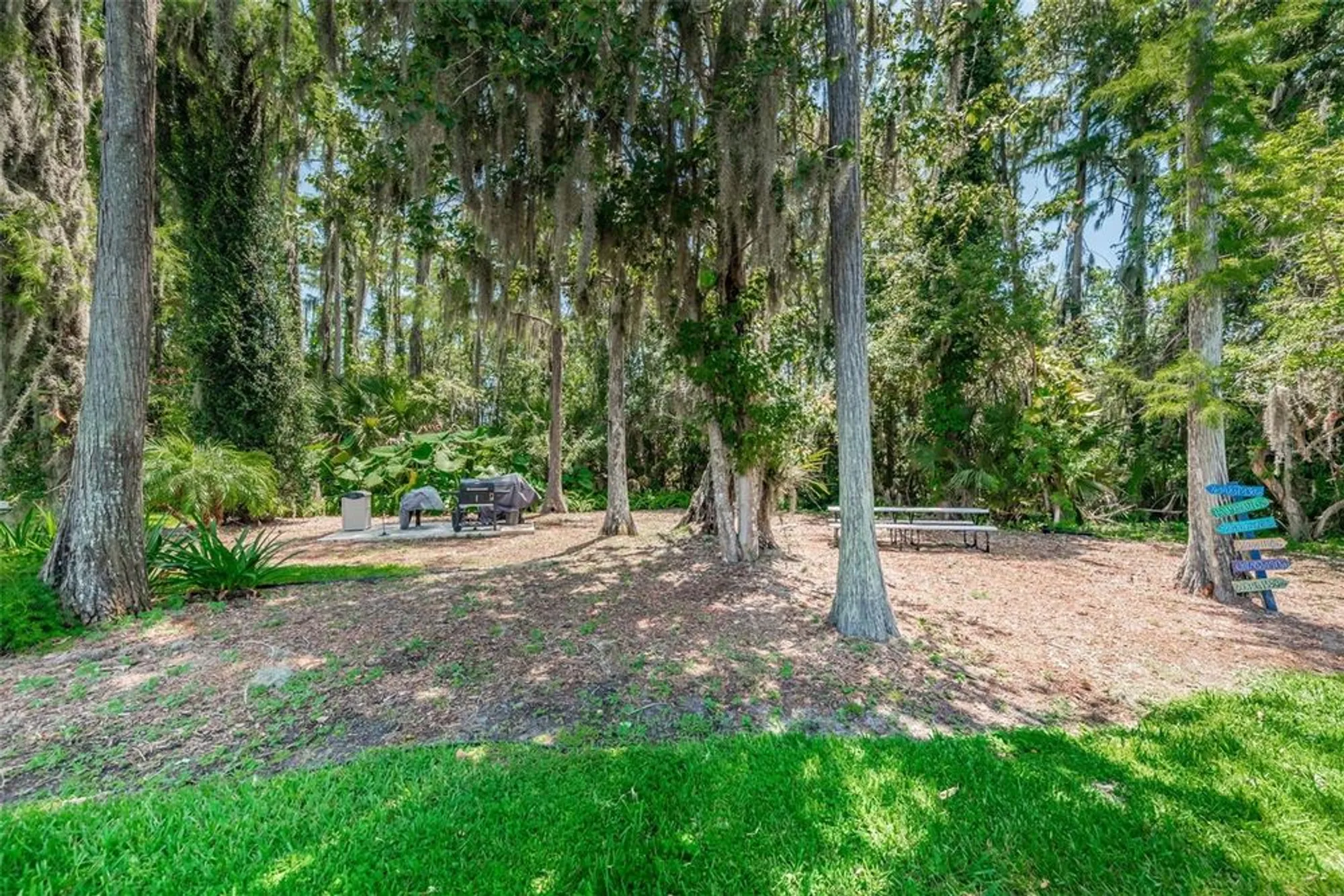 Property Slideshow image 65 of 74 | 11717 aspenwood dr, New Port Richey, FL, 34654